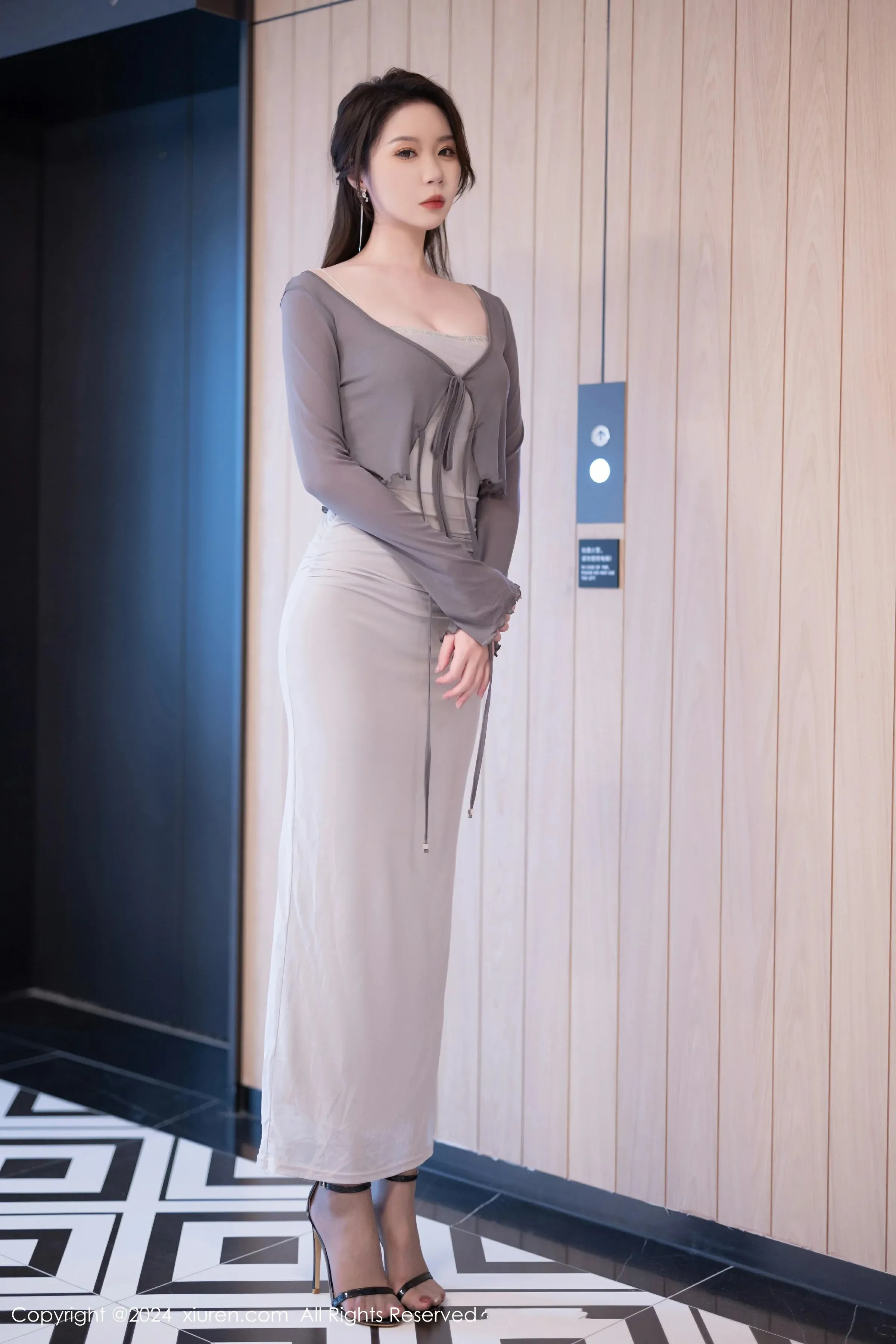 XiuRen 秀人 No.9007 梦心玥 [100P]插图1