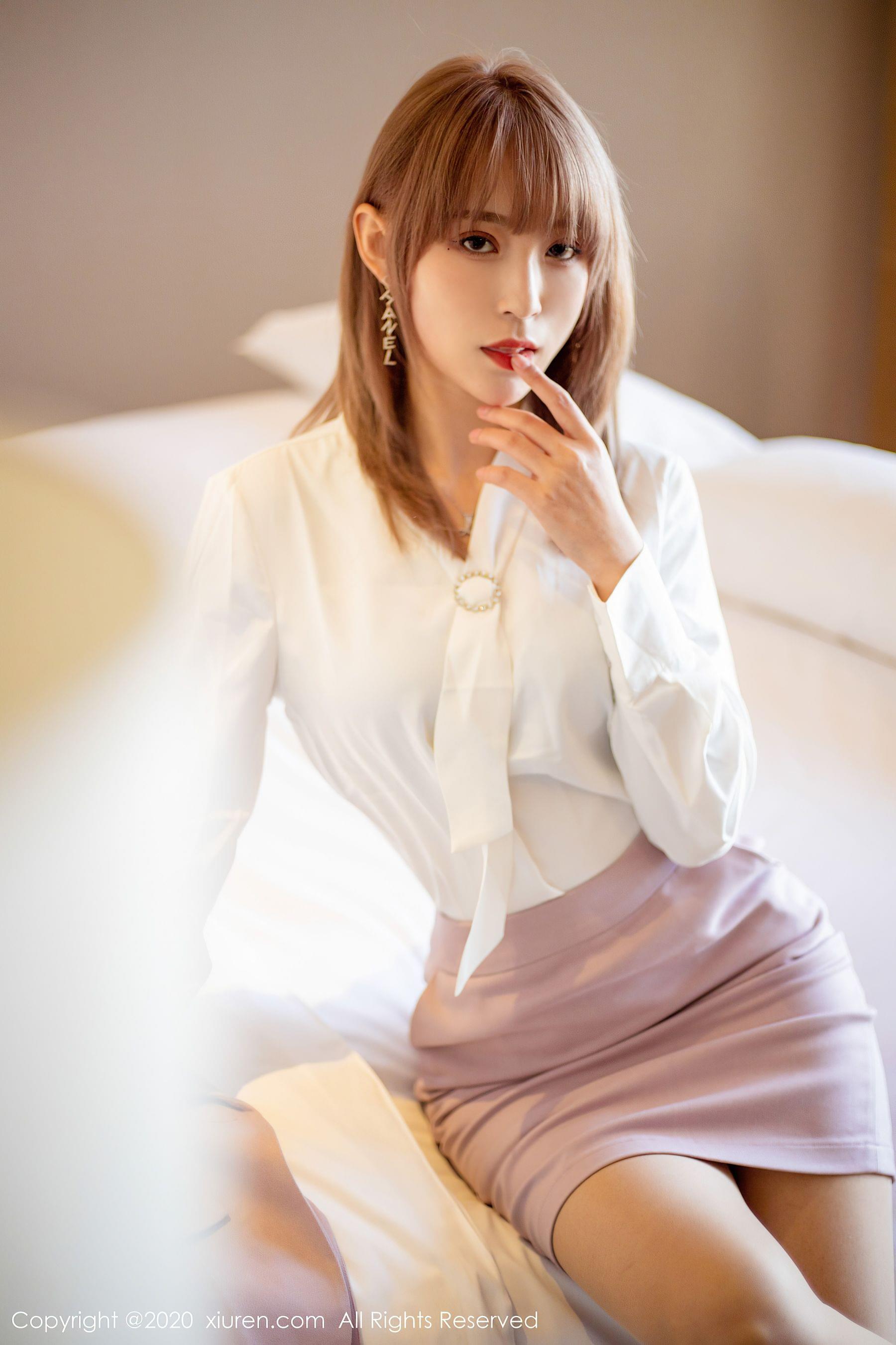 秀人XIUREN No.2304 周慕汐fairy插图4