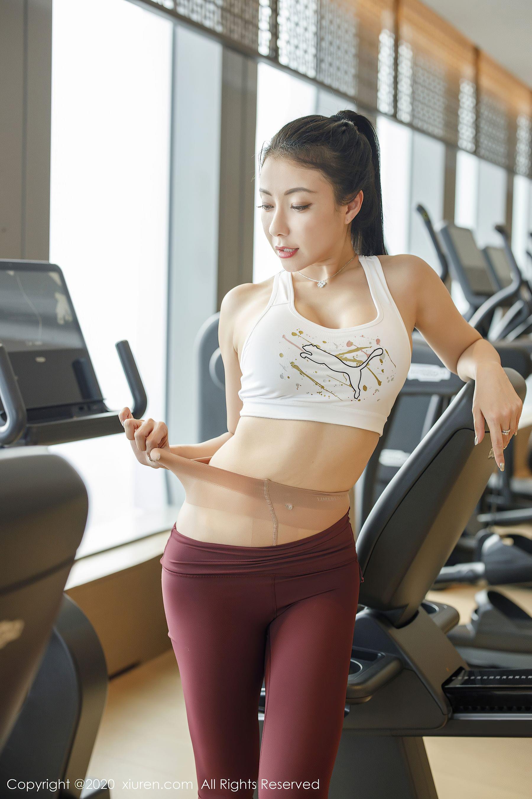 秀人XIUREN No.2332 果儿Victoria插图3