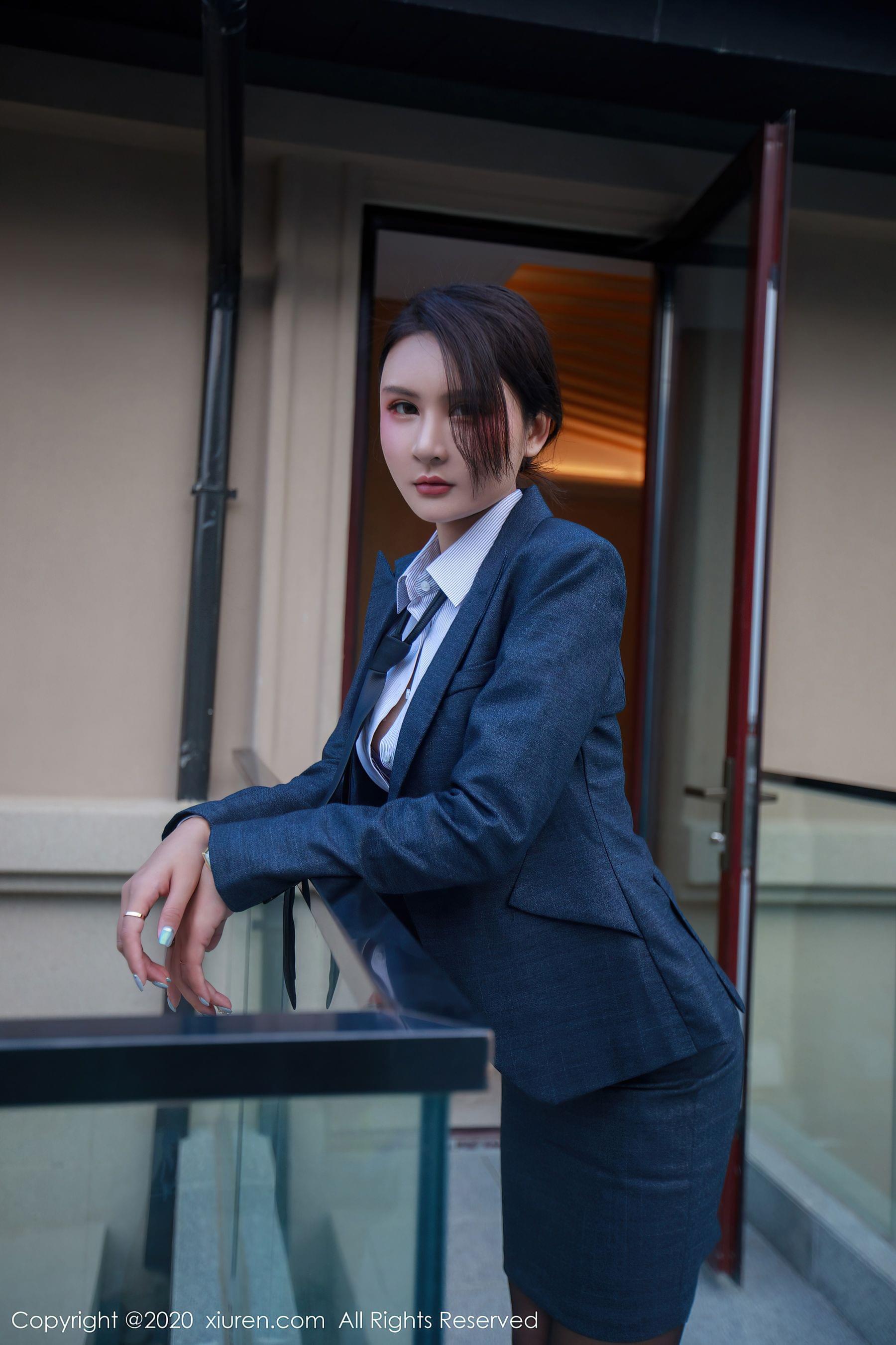 秀人XIUREN No.2309 Emily顾奈奈插图6