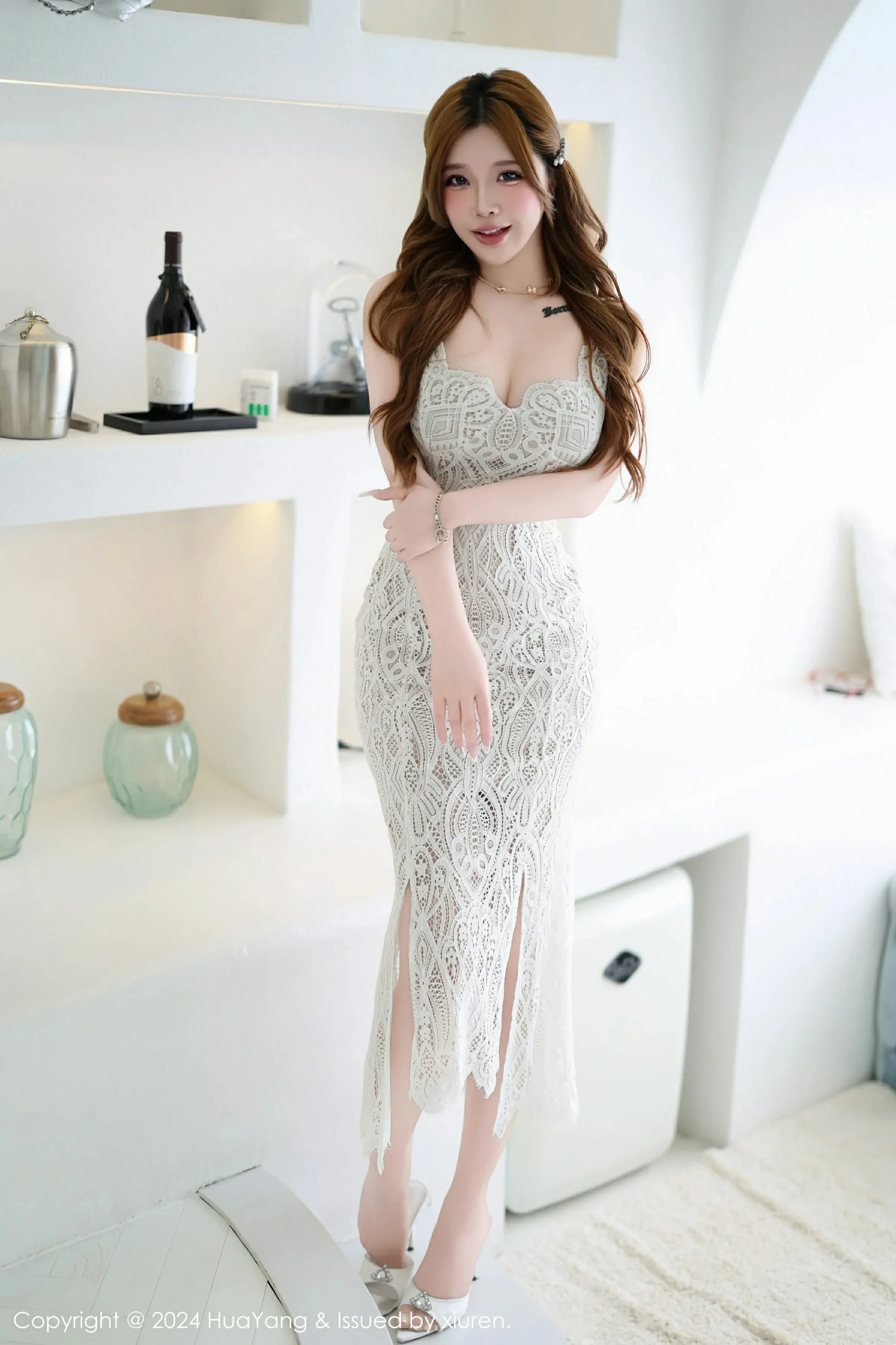 尤蜜荟 VOL.1105 小海臀Rena [50P]插图1