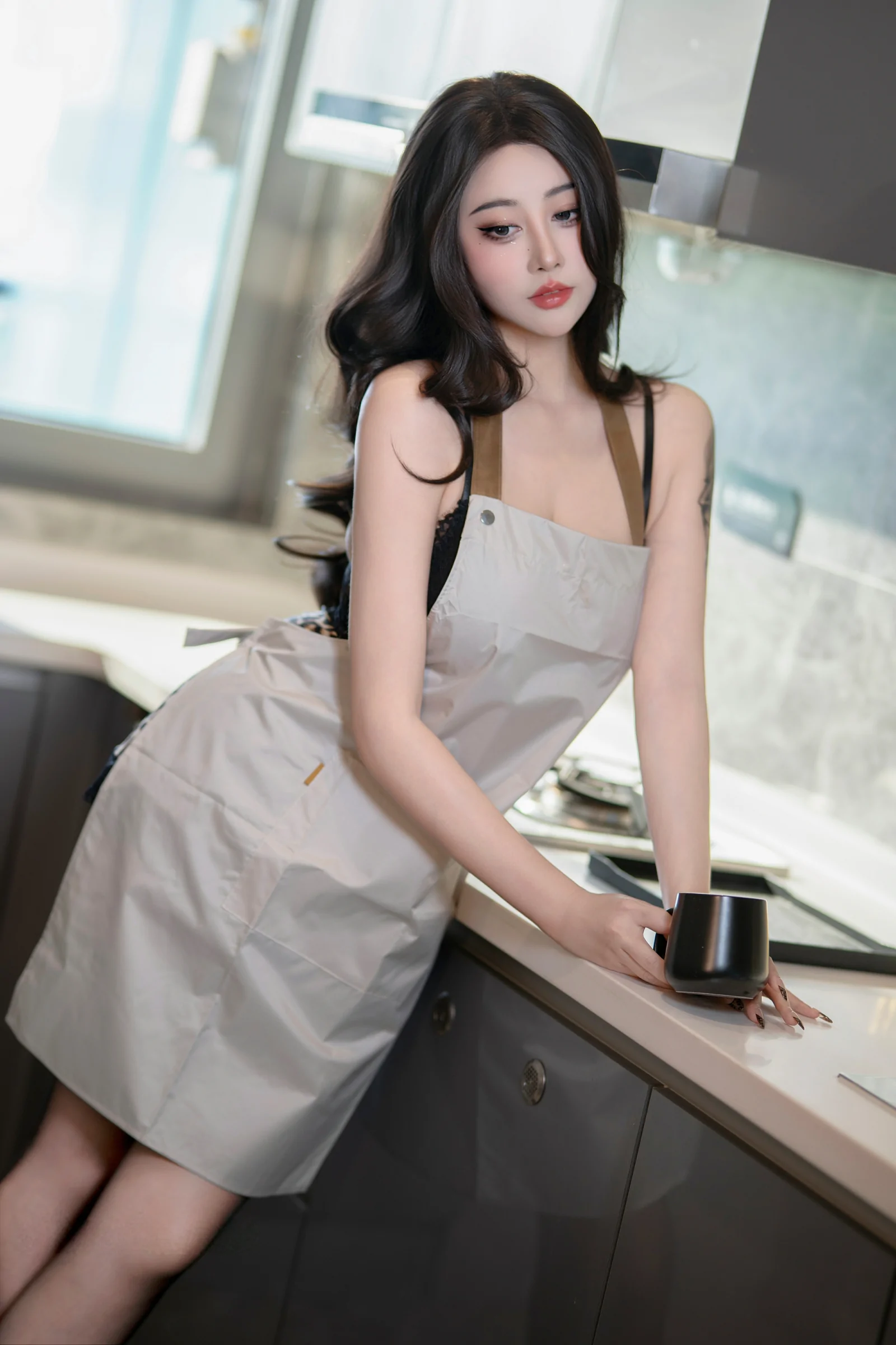 奈汐酱nice 6月最新 – 超美主妇 [80P]插图1