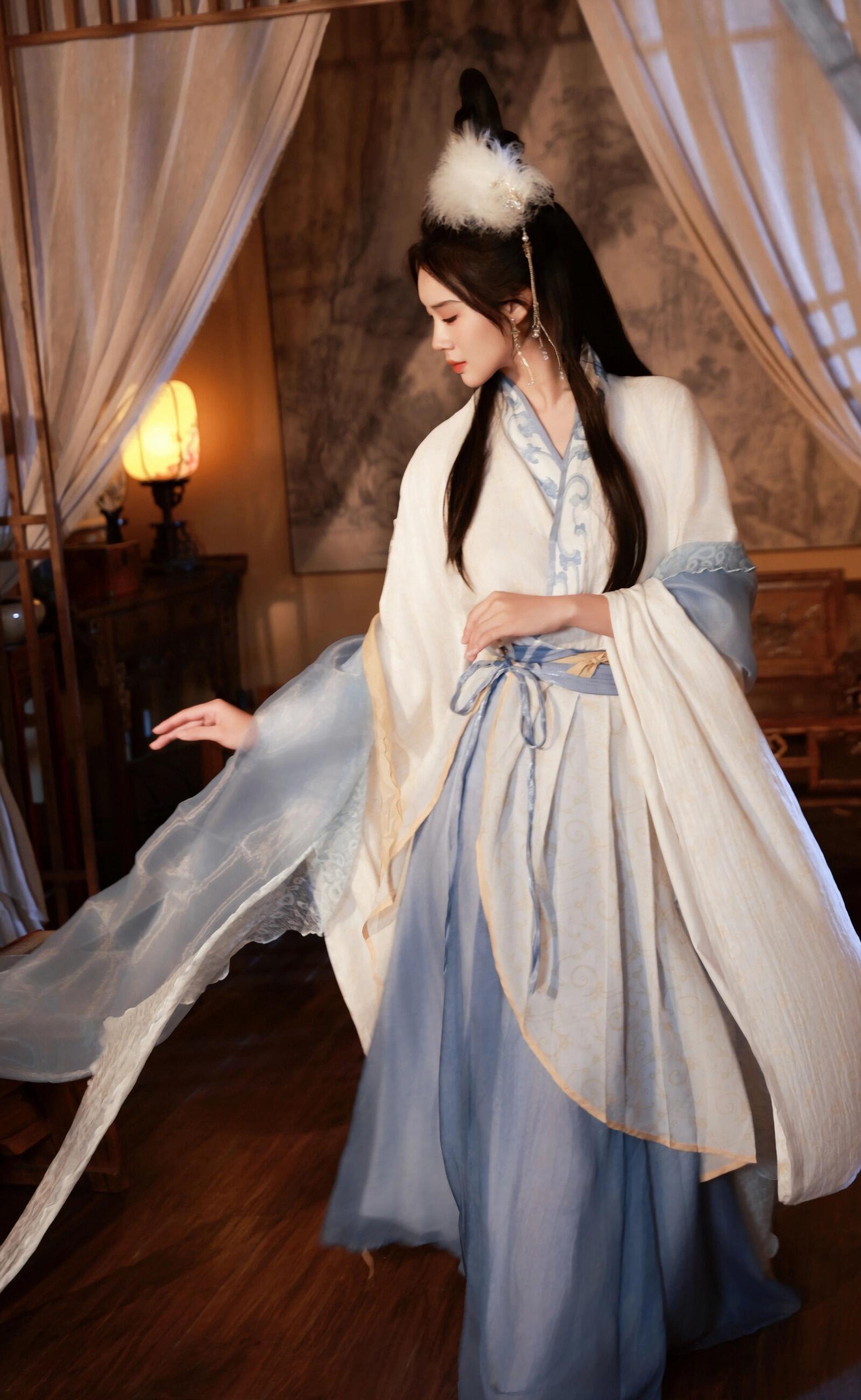 秀人网 No.10835 南乔 [75P]插图1