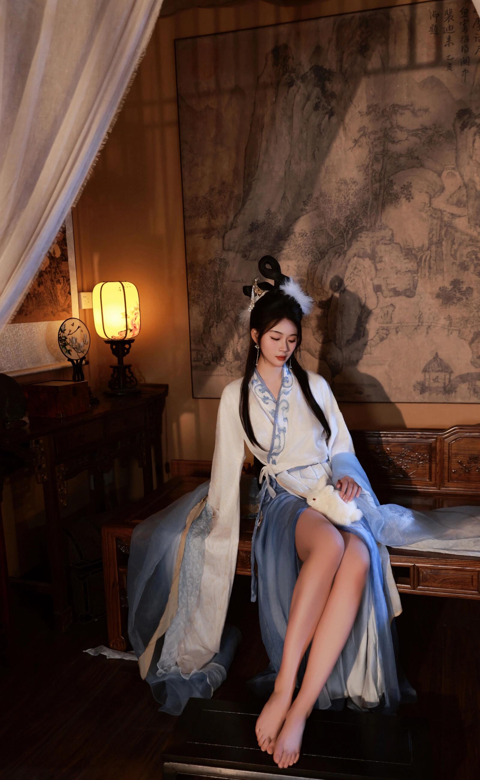 秀人网 No.10835 南乔 [75P]插图8