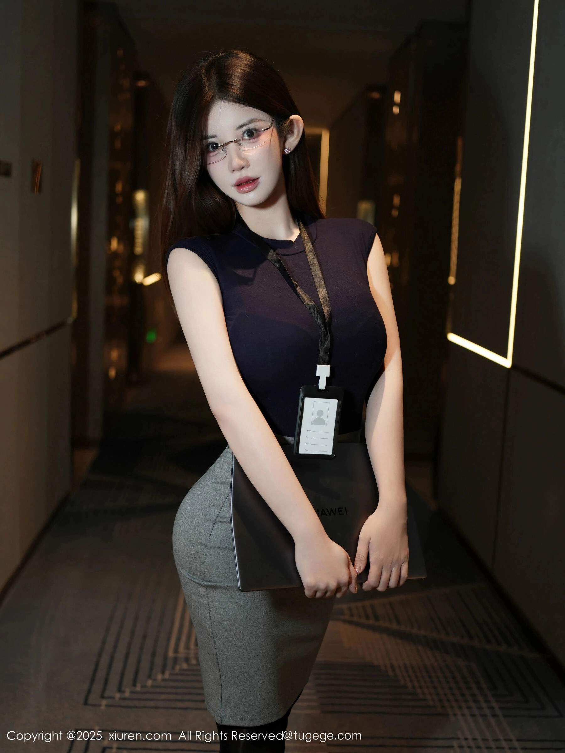 ♈ 秀人网美女写真 苏甜橙子 Vol.11023 【55P】【丽人丝语】