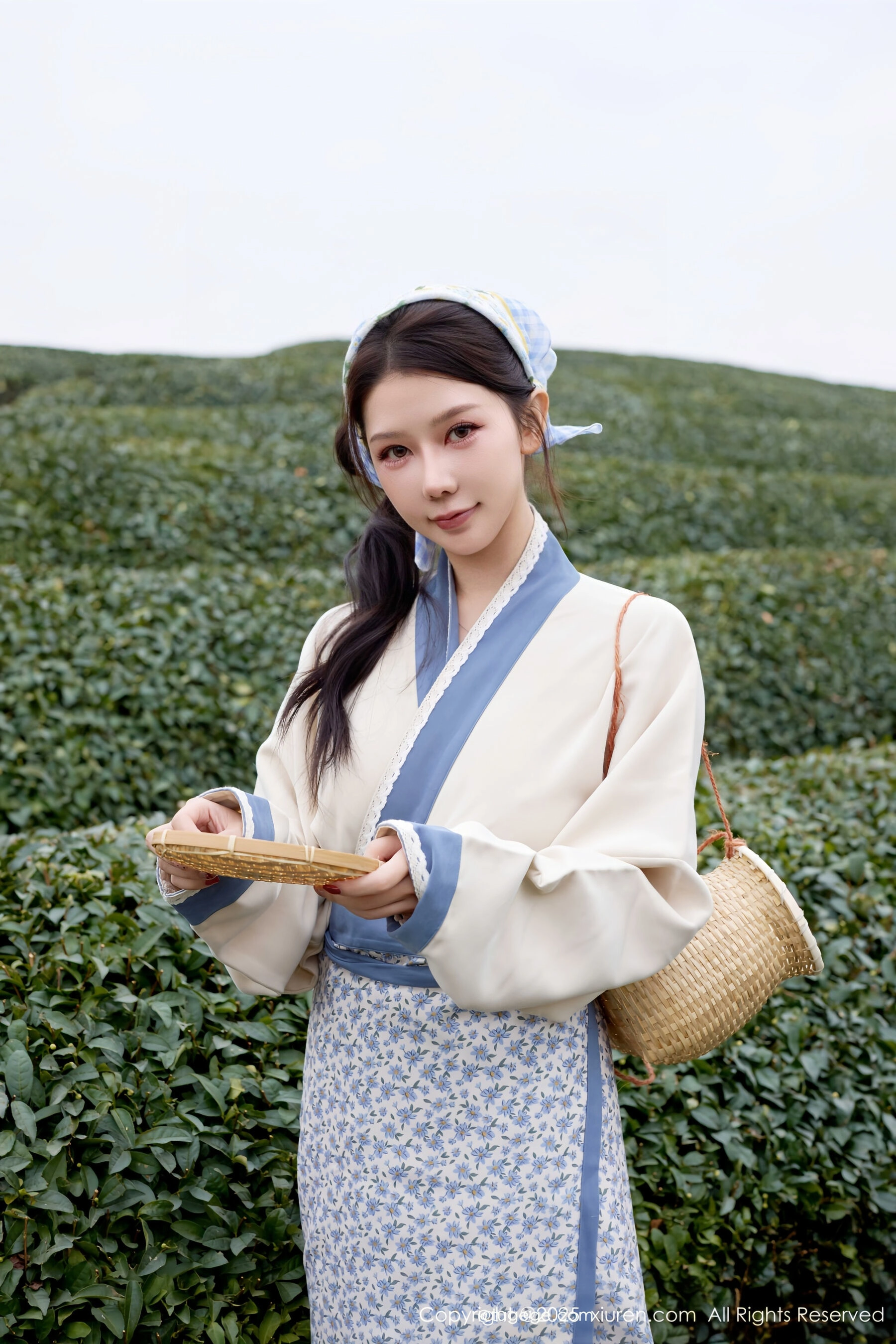 ♈ 秀人网美女写真 尹甜甜 Vol.11098 【61P】【丽人丝语】