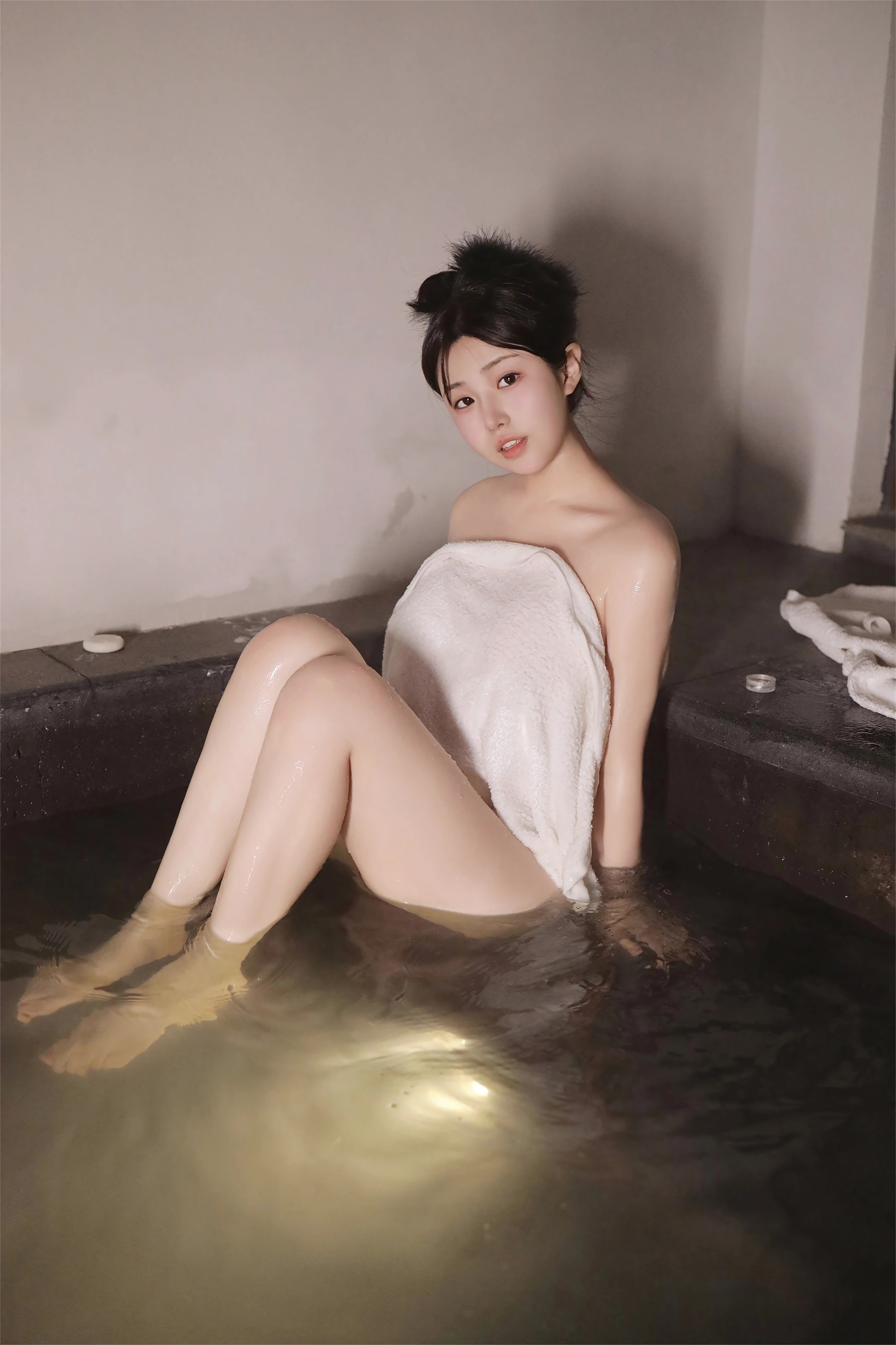 XiuRen 内购版 No.7977 陈小花 泡澡 [61P]插图3