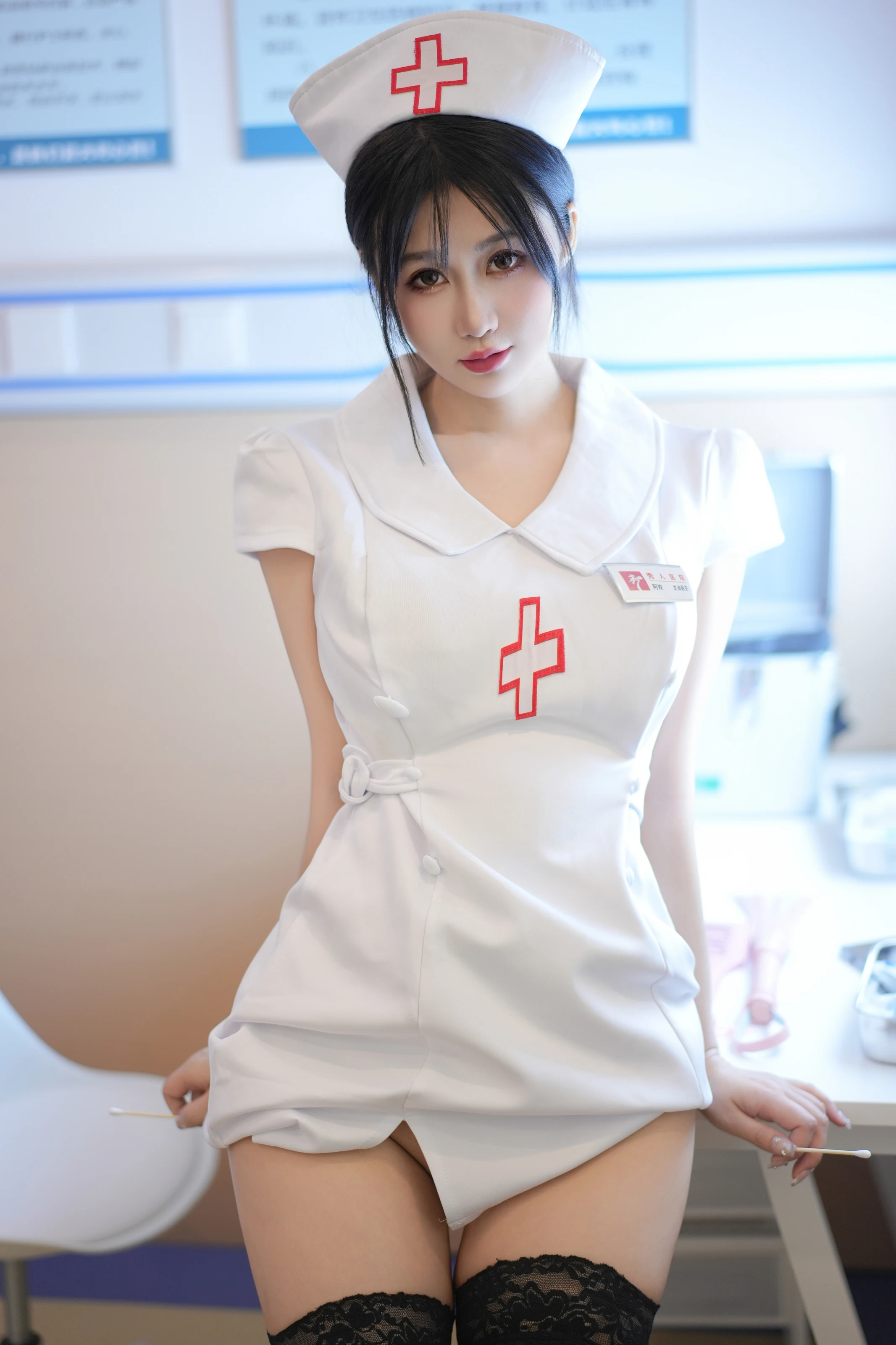 XiuRen 内购版 No.8512 laura阿姣 VIP医护病房 [92P]插图1