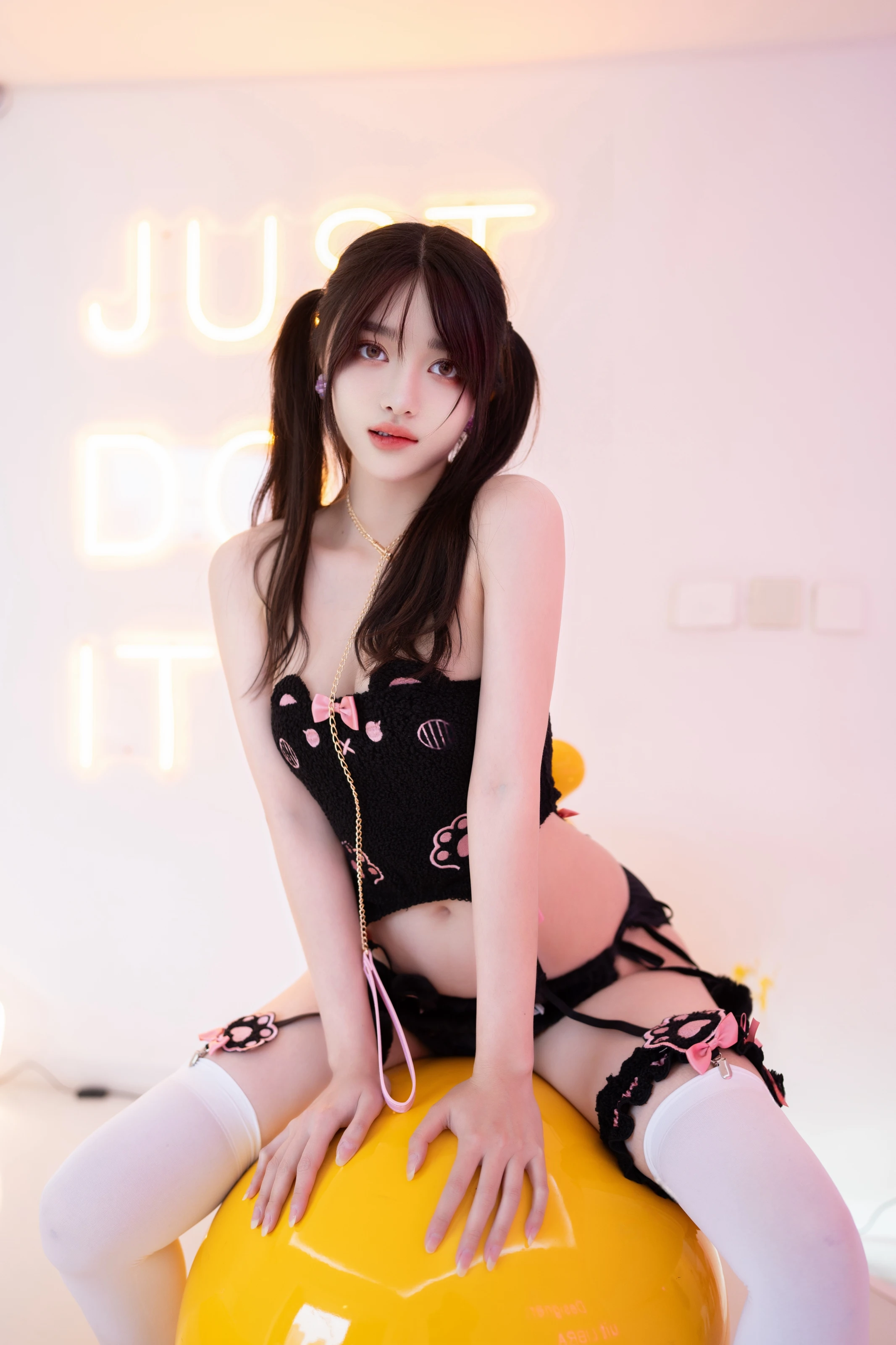 XINGYAN 内购版 VOL.349 白露lulu 黑猫内衣 [80P]|图集秀