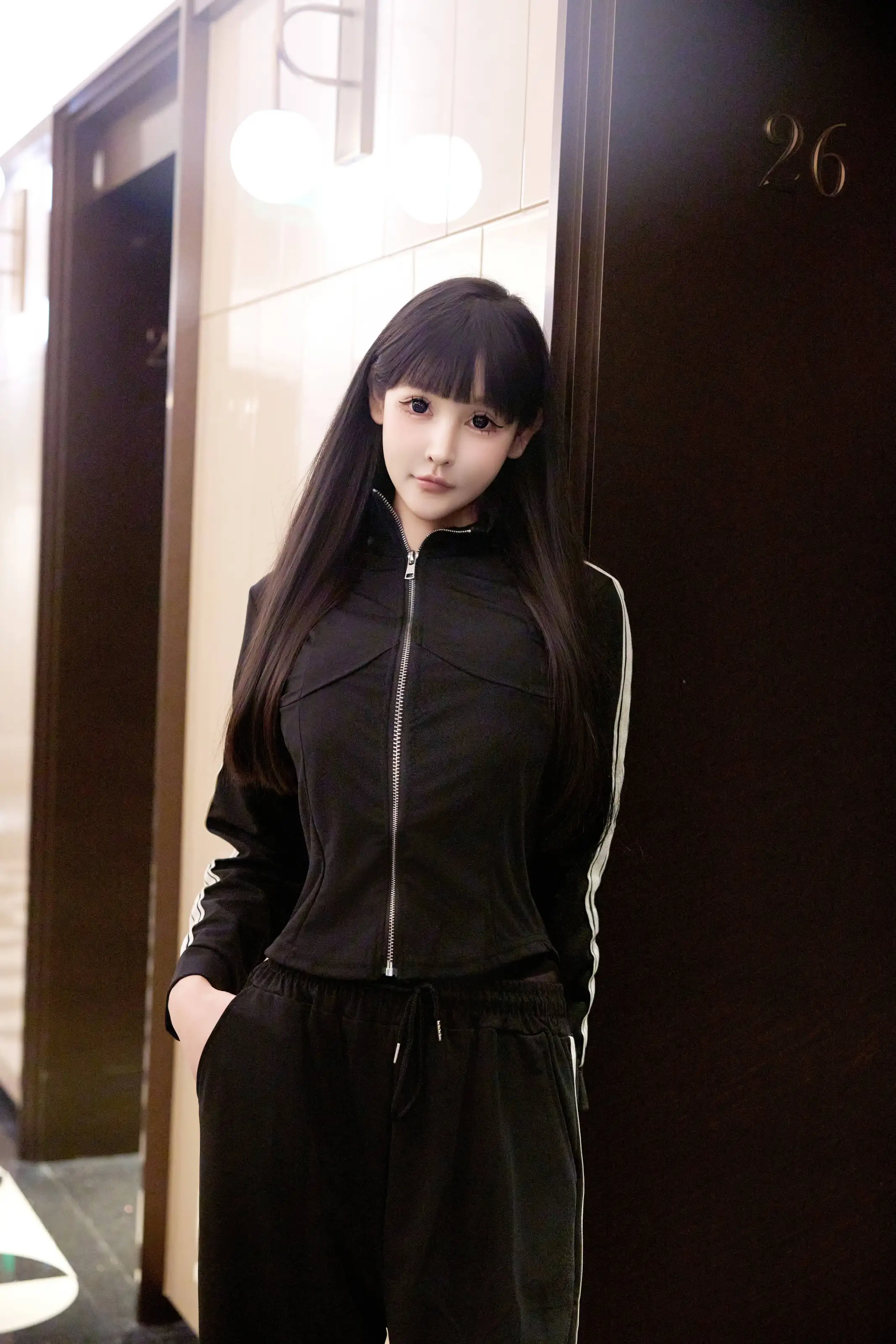 XiuRen 内购版 No.10482 智恩baby 裤里黑丝 [77P]插图5
