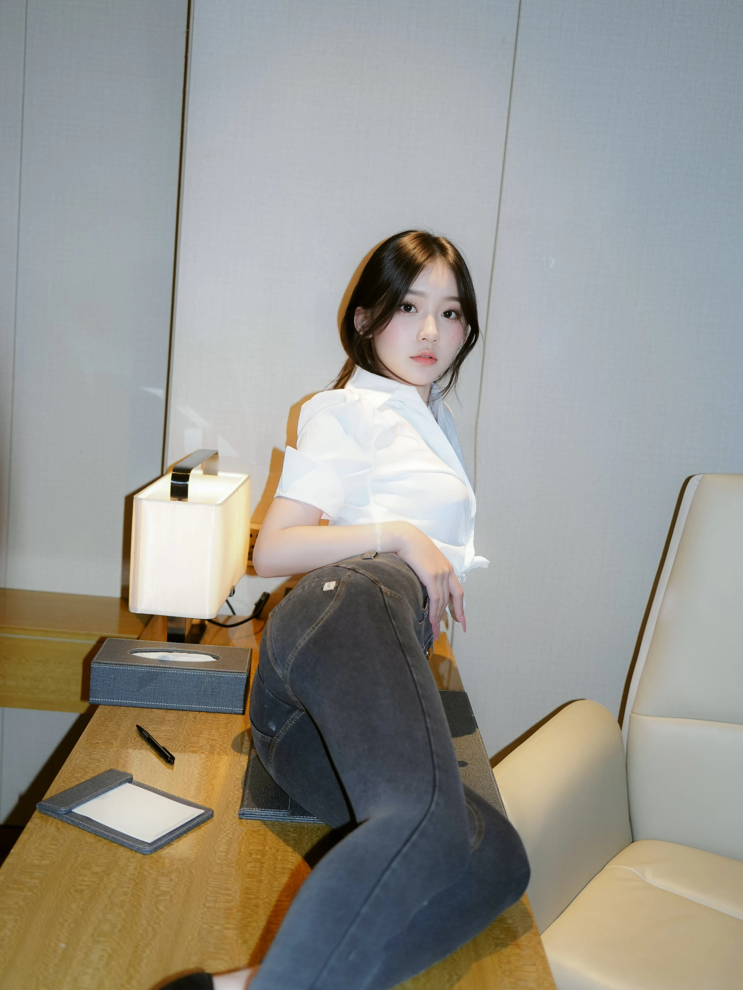 XiuRen 内购版 No.10785 汁汁 实习期女秘书 [81P]插图4