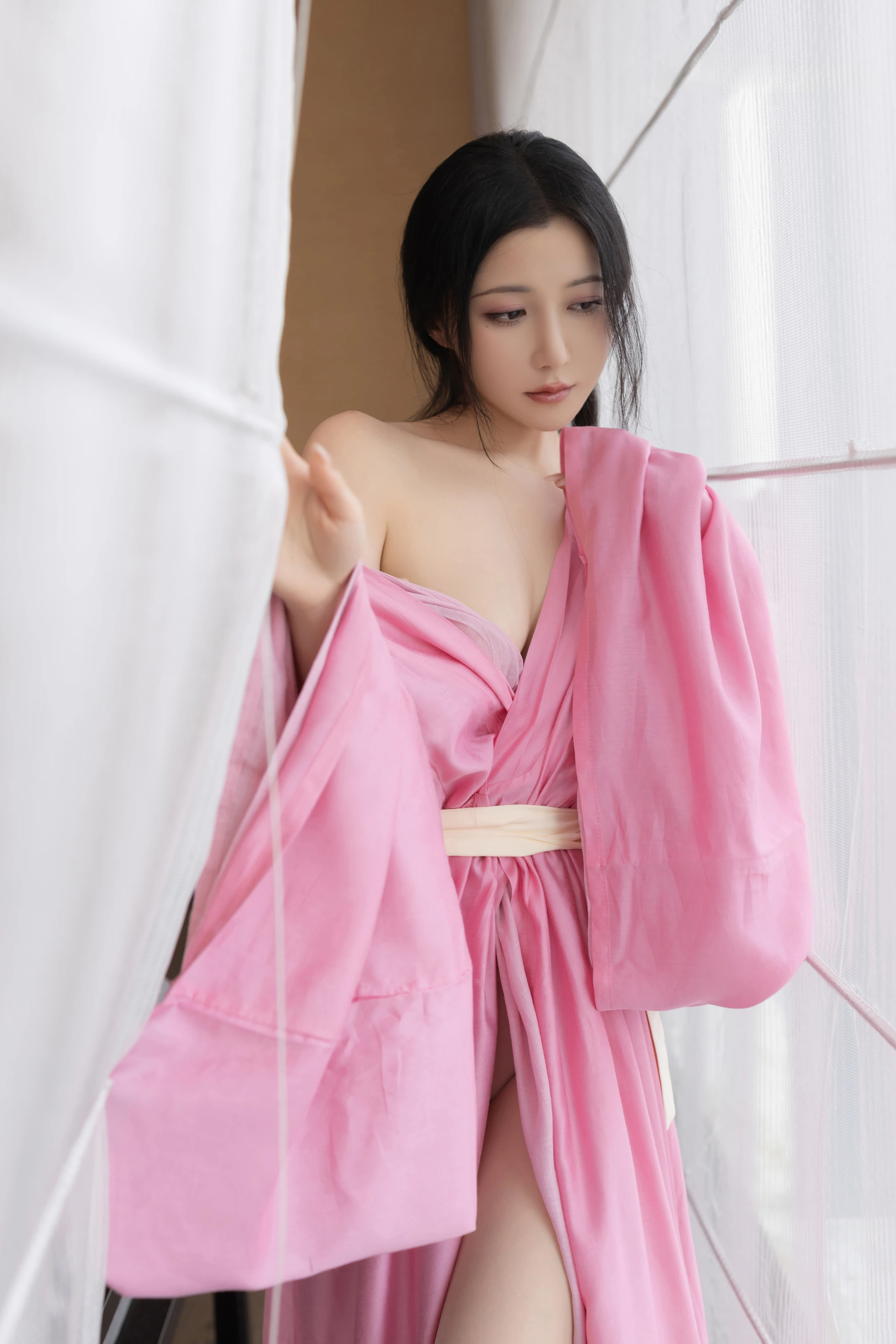 XiuRen 内购版 No.11049 鱼子酱Fish 月影纱 [120P]|图集秀