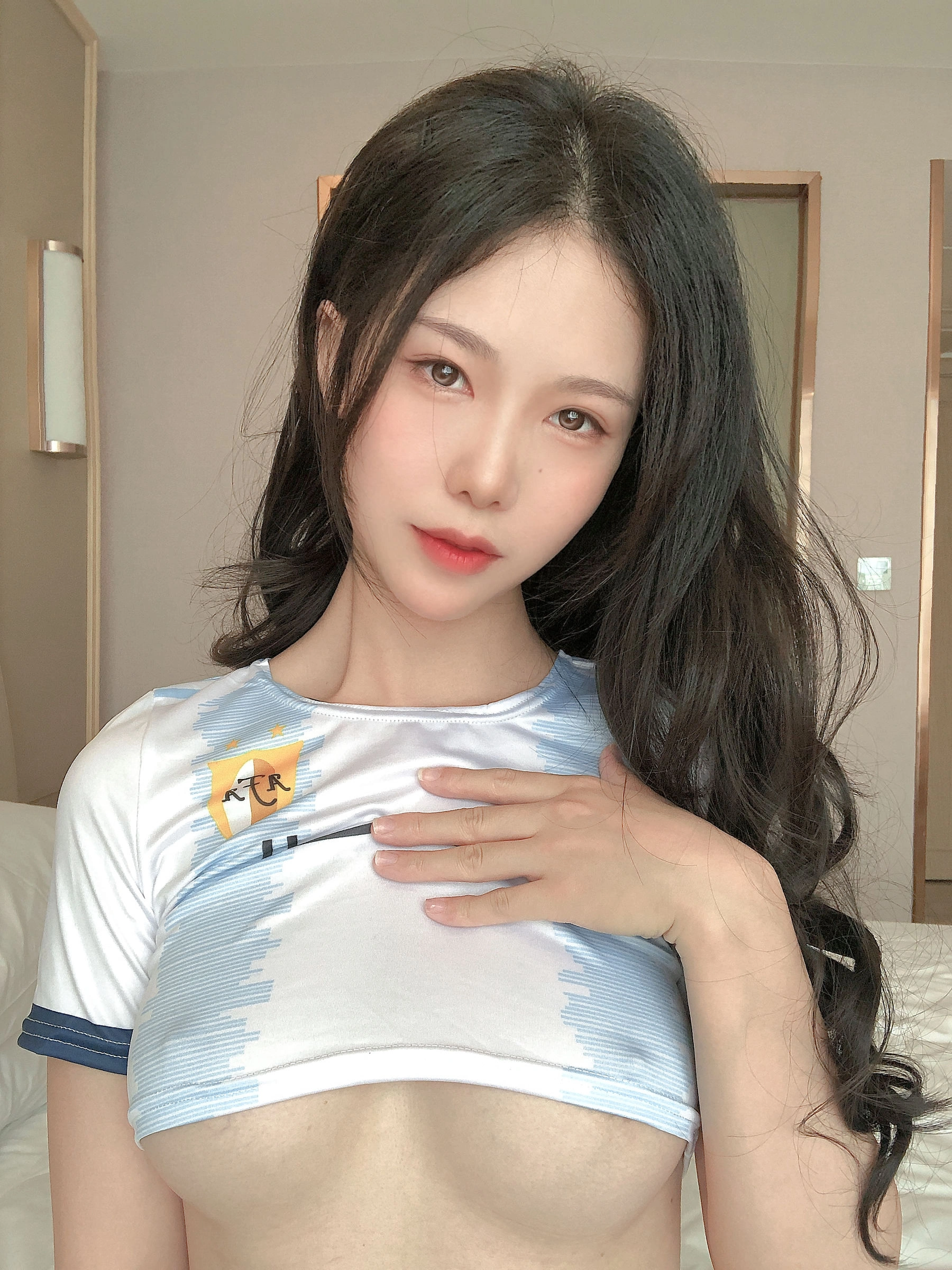 ♈ 抖娘-利世图集 – 足球宝贝【丽人丝语】