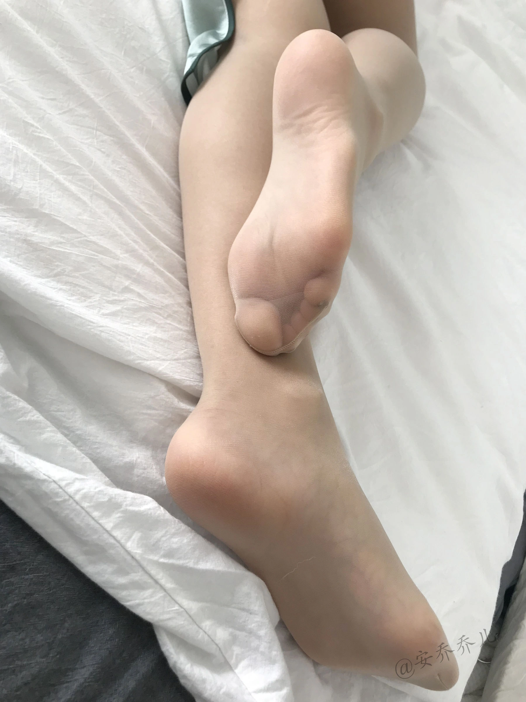 安乔乔儿(Nia乔乔) No.017 安乔乔儿 黑丝旗袍插图26