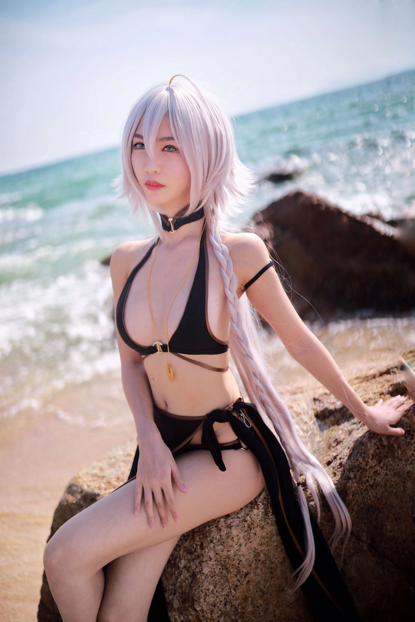 抖娘-利世图集 – 黑贞德泳装插图25