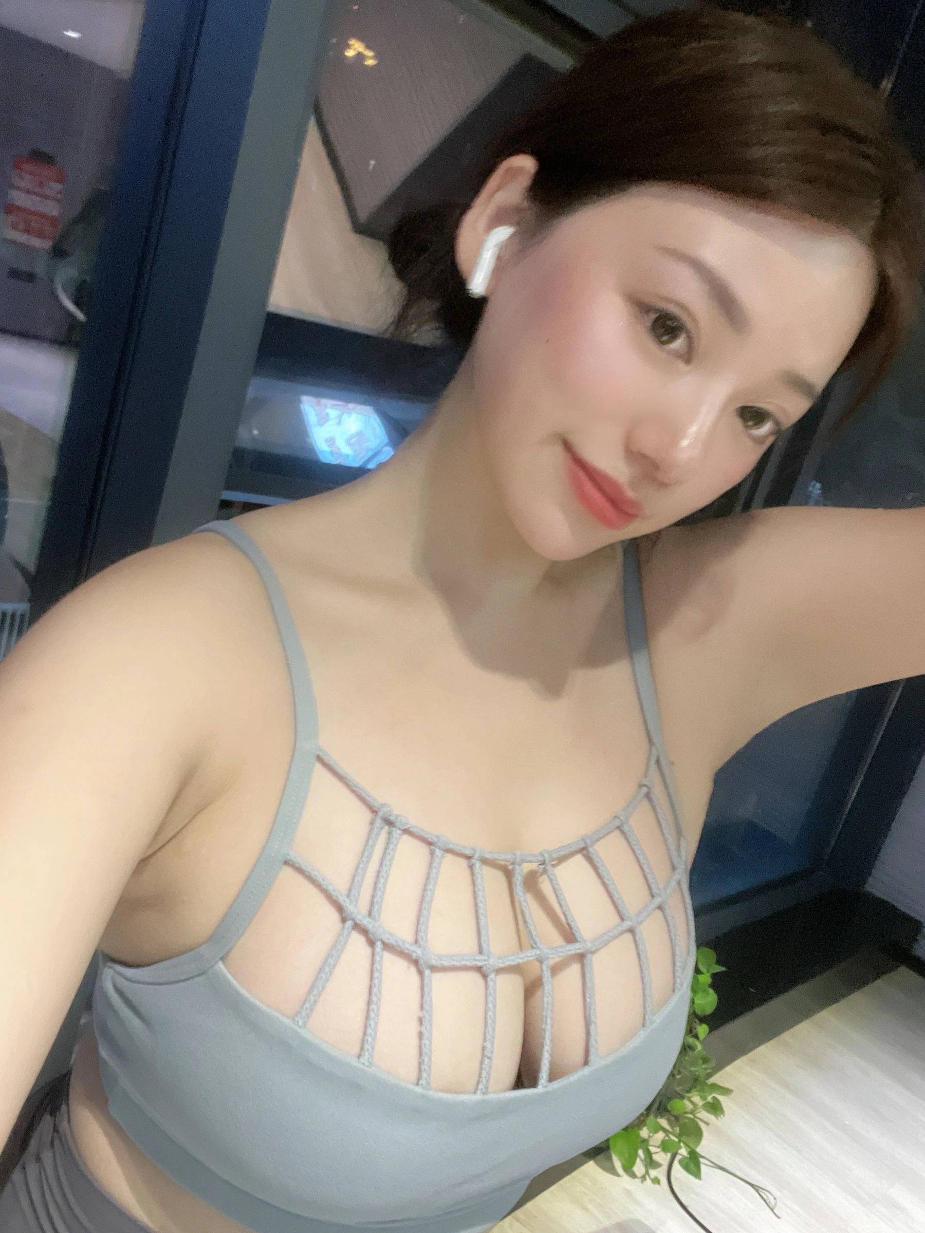 奶宝妹纸 – 打网球吗插图1