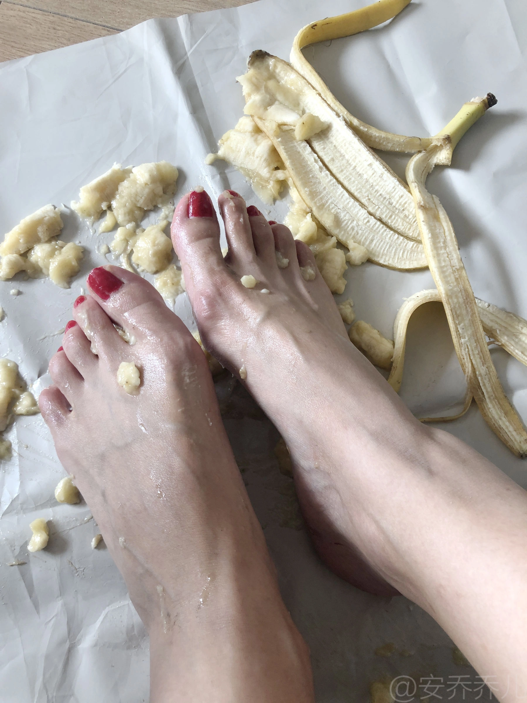 安乔乔儿(Nia乔乔) No.009 踩香蕉插图31