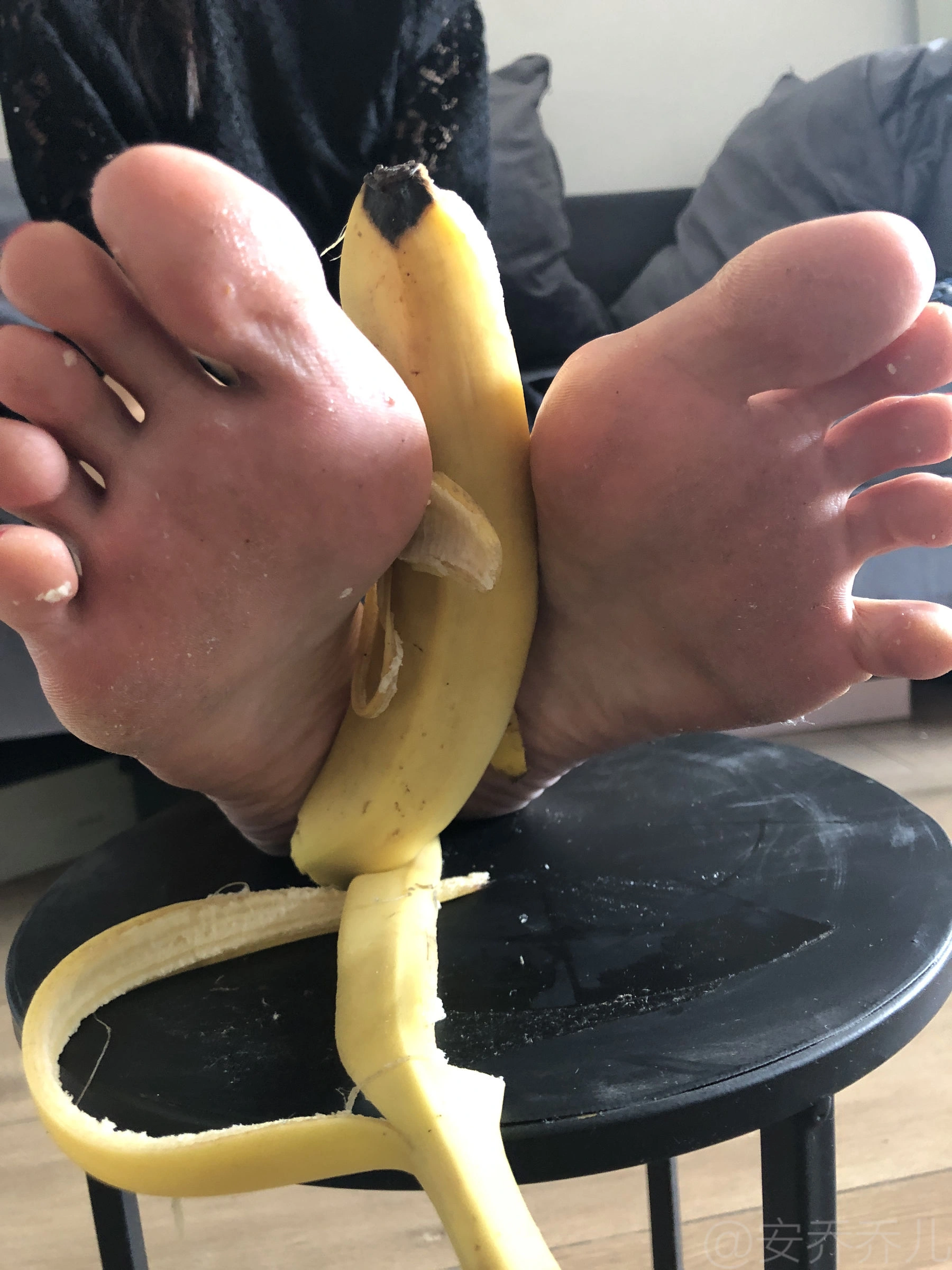 安乔乔儿(Nia乔乔) No.009 踩香蕉插图78