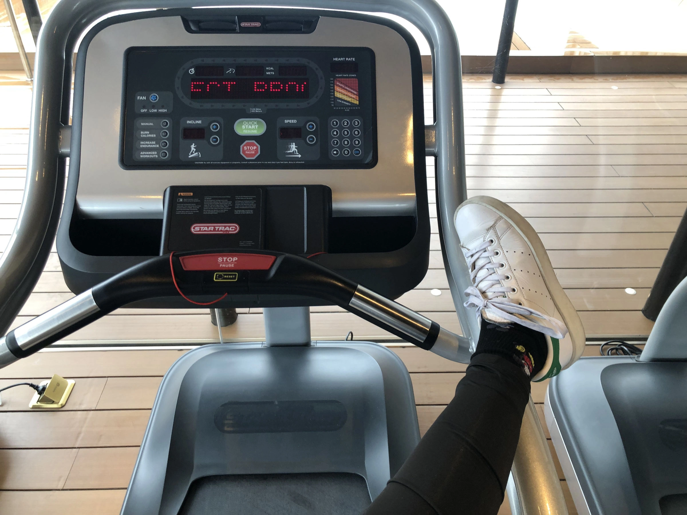 安乔乔儿(Nia乔乔) No.019 健身房白袜插图58