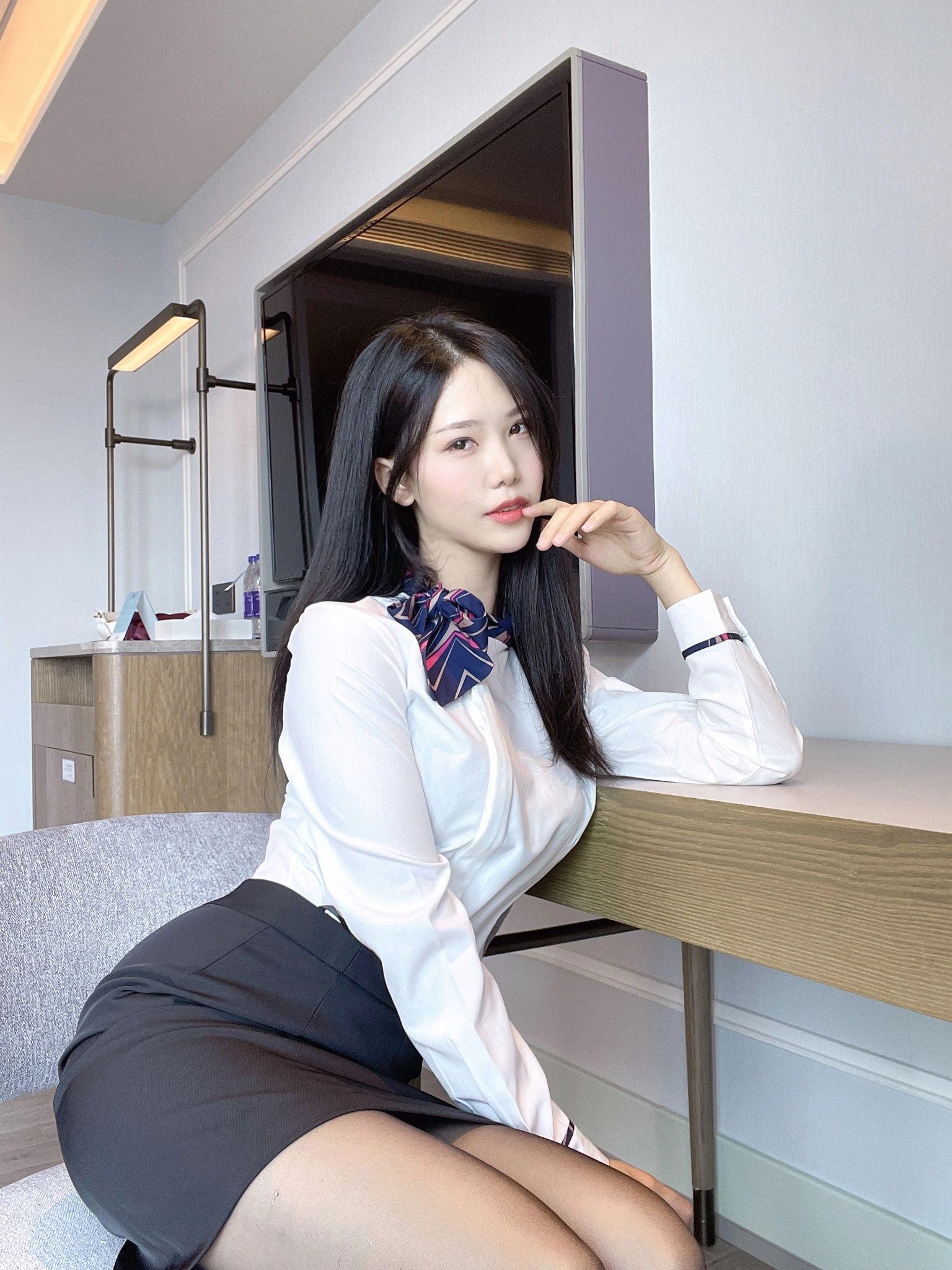 抖娘-利世图集 – 绳缚空姐插图4