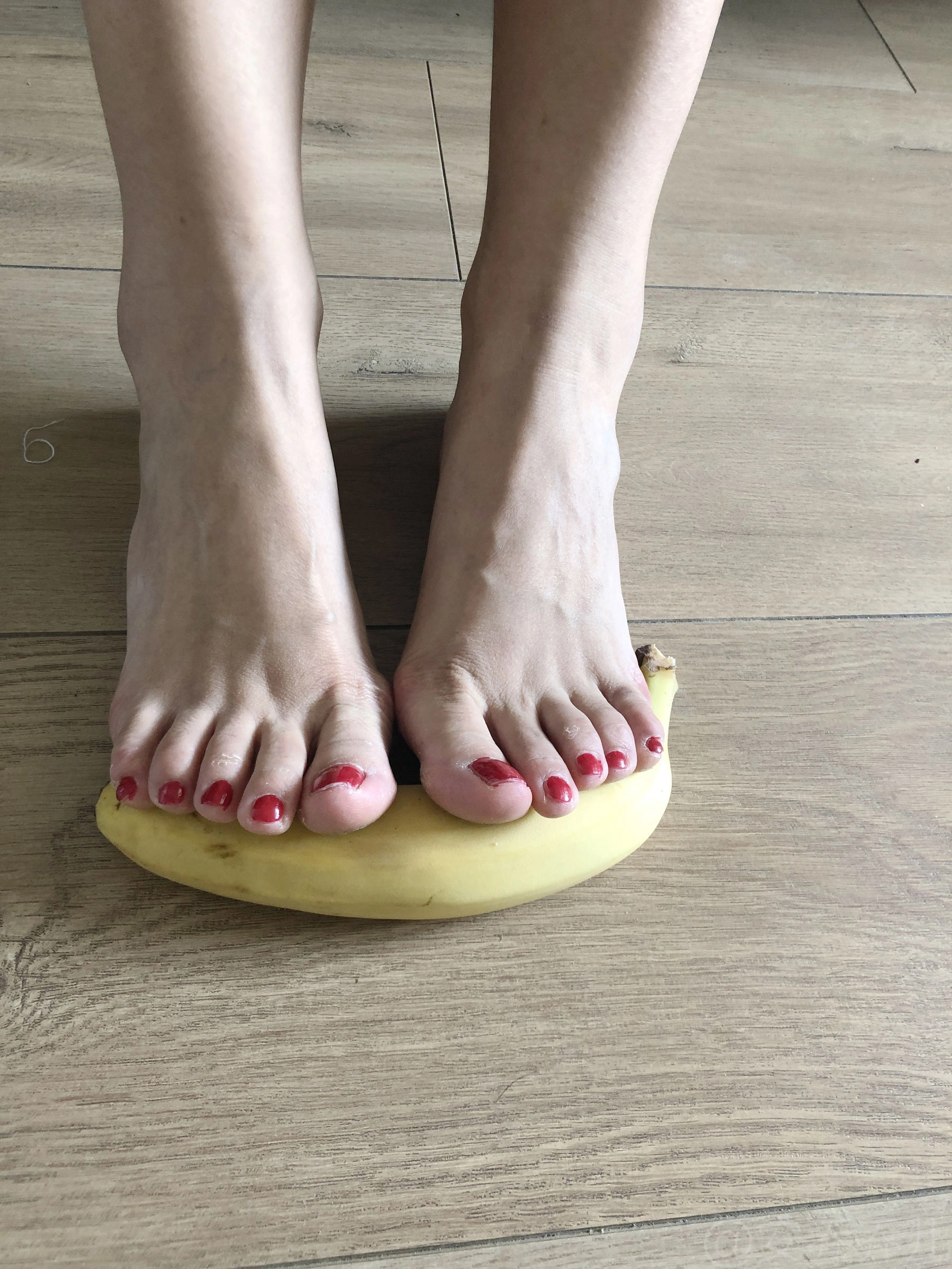 安乔乔儿(Nia乔乔) No.009 踩香蕉插图7