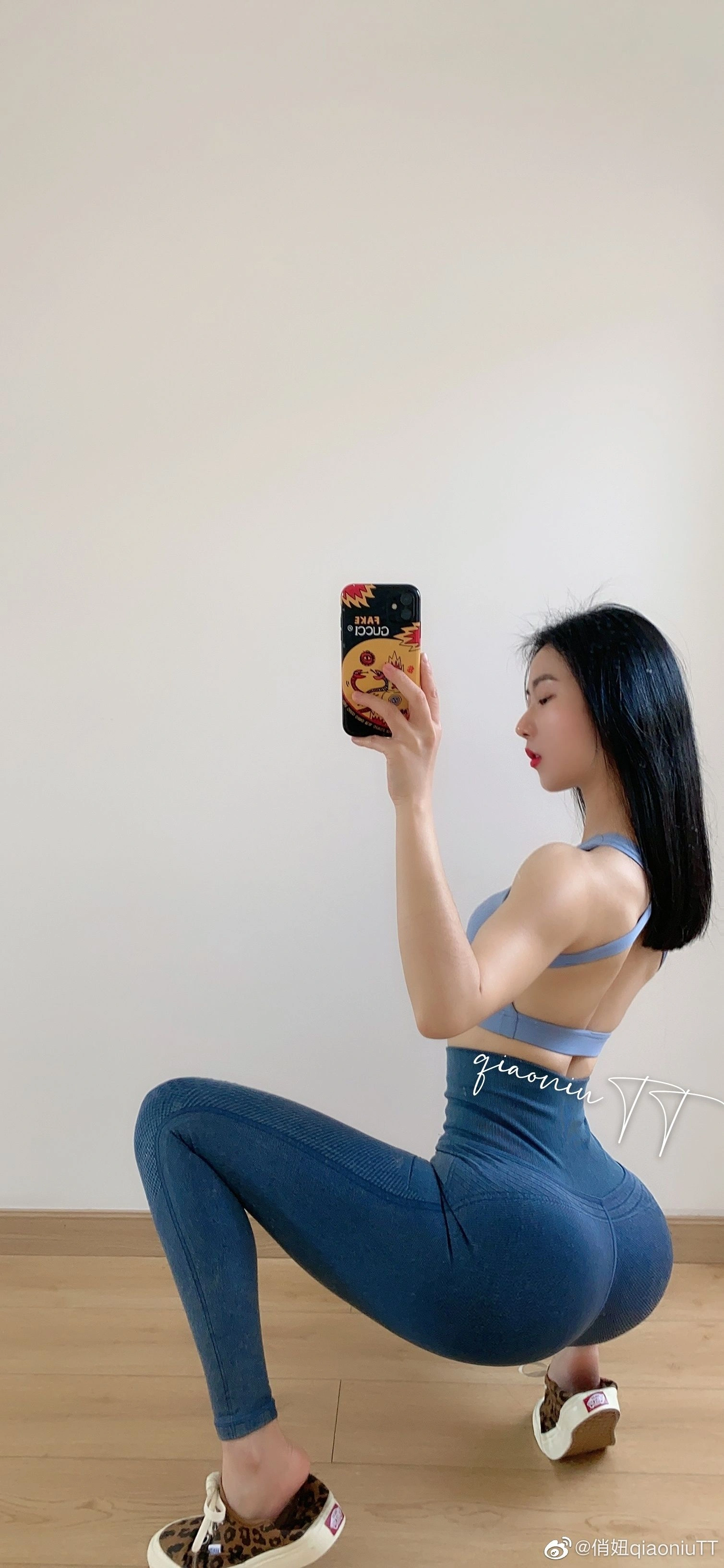 俏妞qiaoniuTT – 丝袜长腿翘臀 视图合集插图36