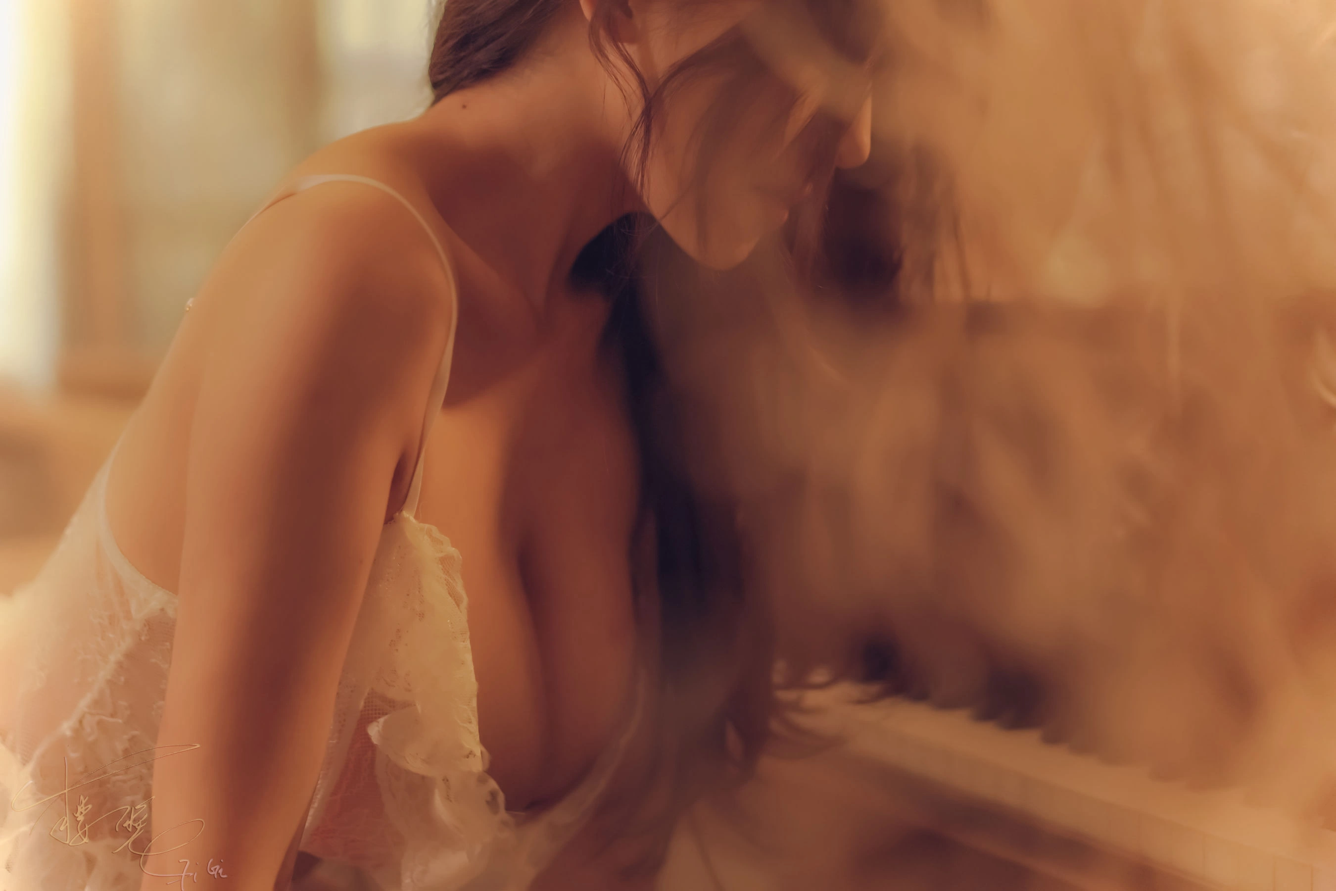 网络红人樱晚gigi – 轻听插图1