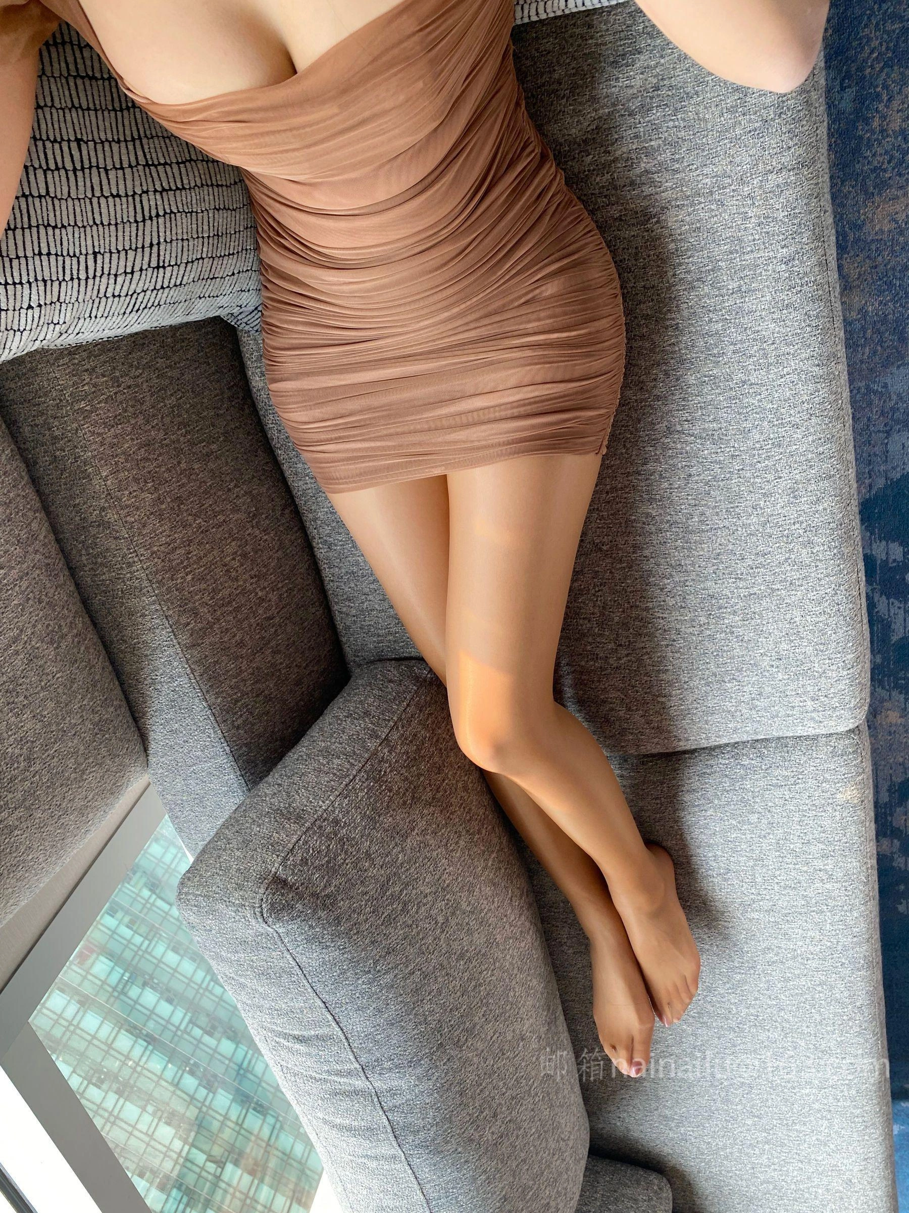 安乔乔儿(Nia乔乔) No.033 包臀裙肉丝插图56