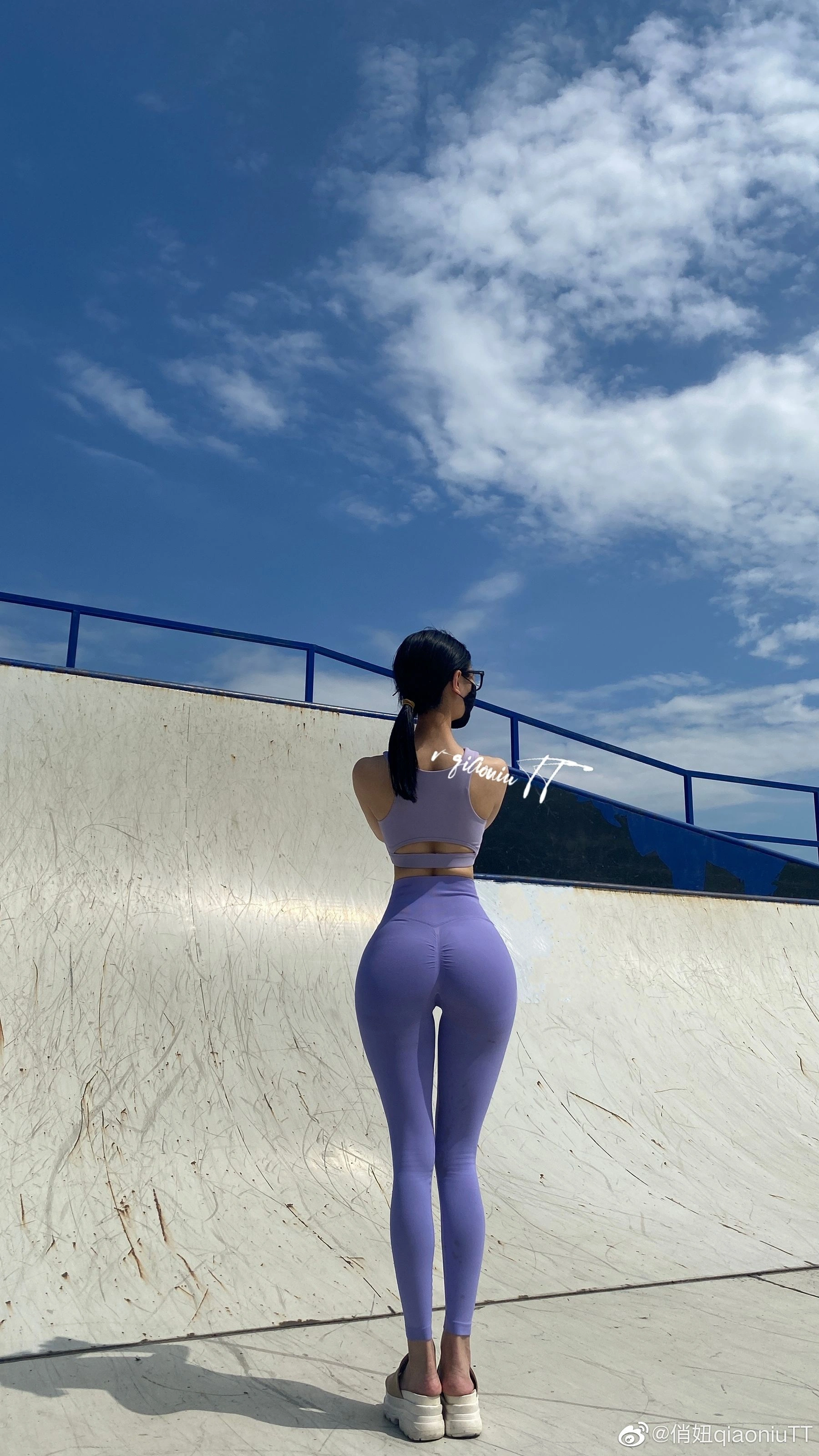 俏妞qiaoniuTT – 丝袜长腿翘臀 视图合集插图69