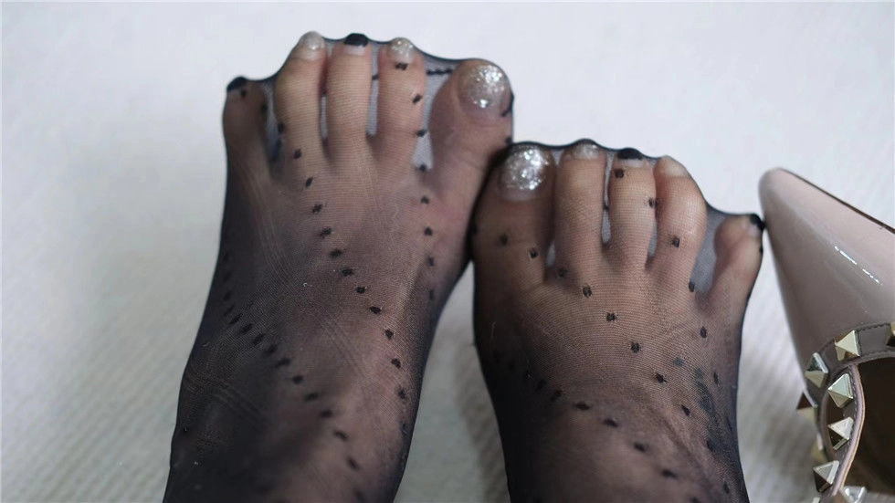 陈佩奇yyyy – 吃我臭脚插图5