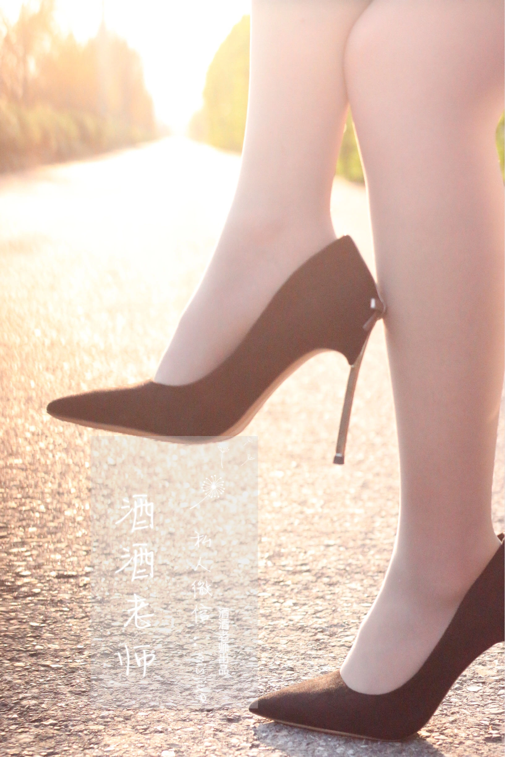 酒酒老师 – 黄昏光影高跟秀插图45