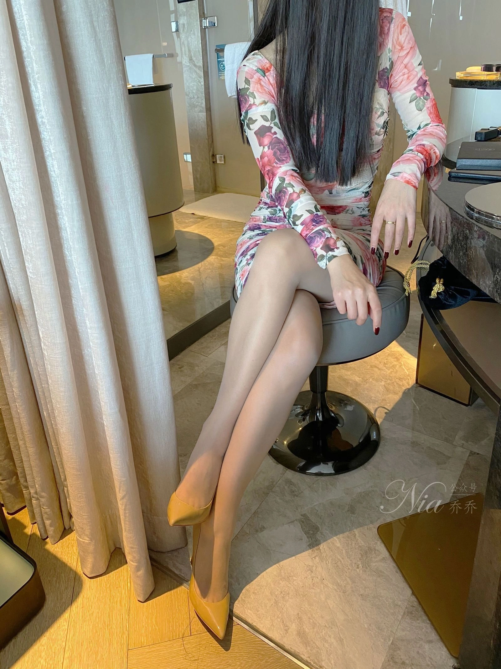 安乔乔儿(Nia乔乔) No.030 温柔少妇风插图10