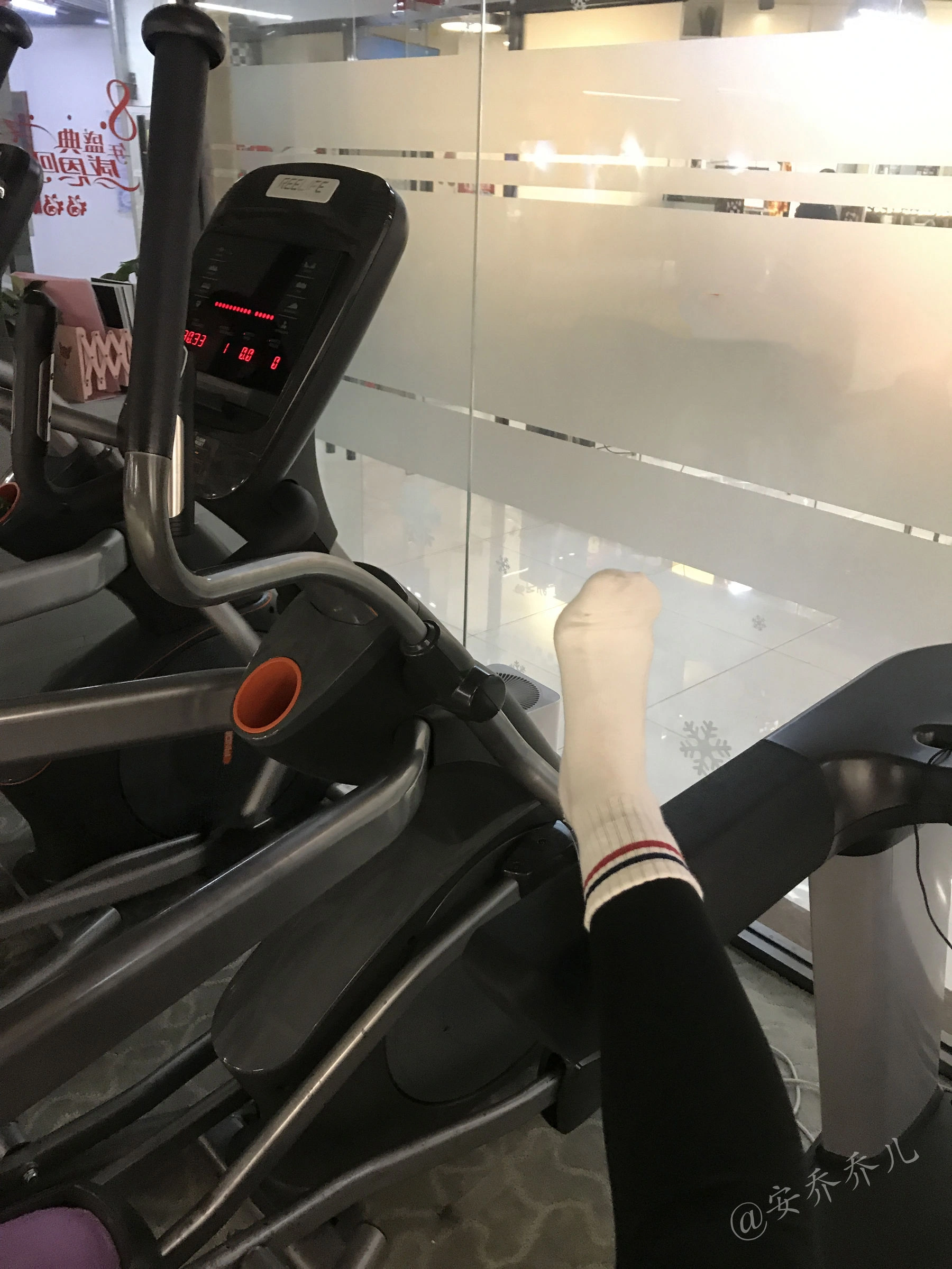 安乔乔儿(Nia乔乔) No.019 健身房白袜插图70