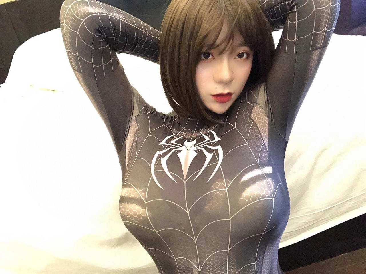 奶兔biubiu – 蜘蛛侠妹妹插图8