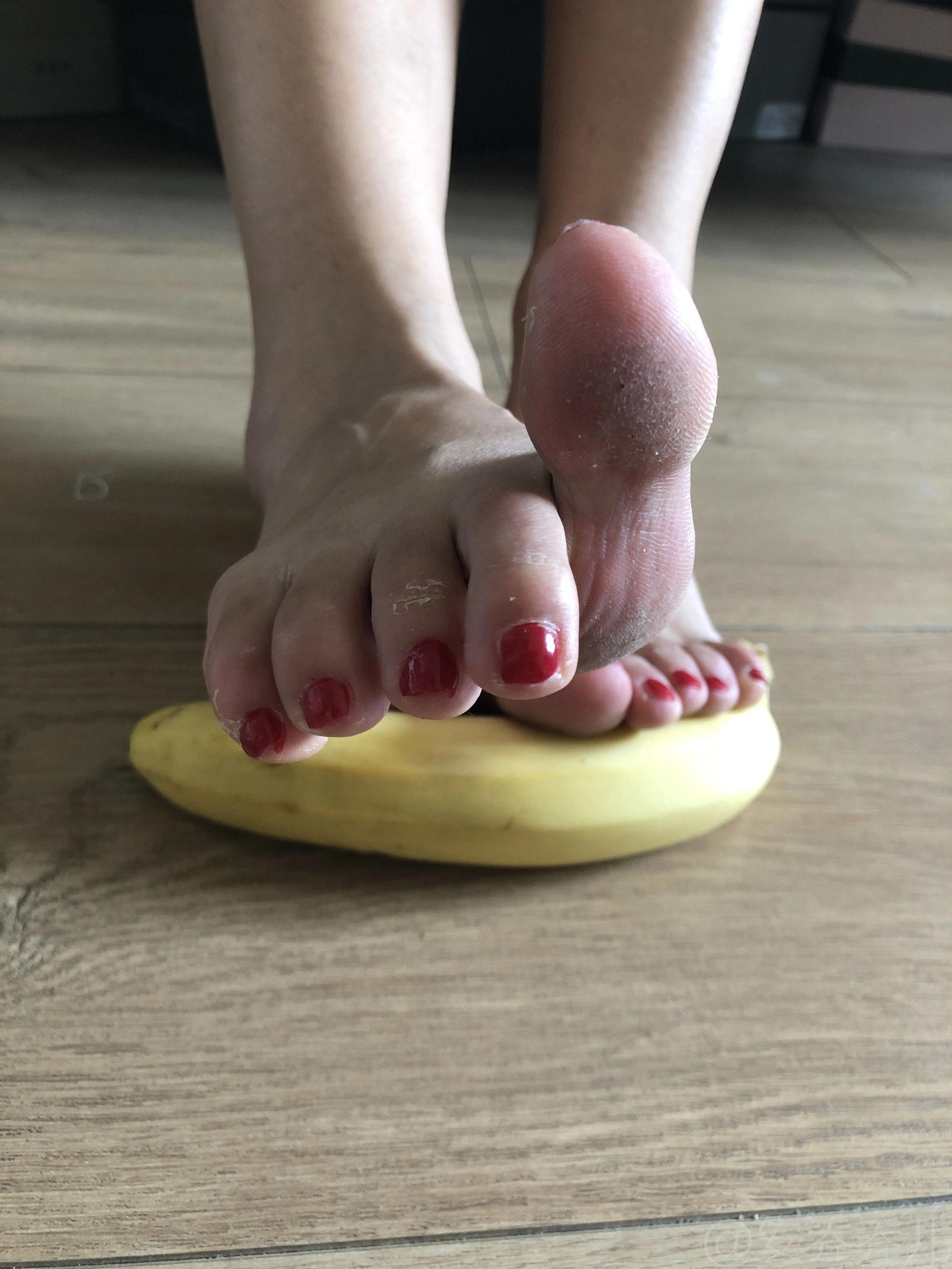 安乔乔儿(Nia乔乔) No.009 踩香蕉插图16