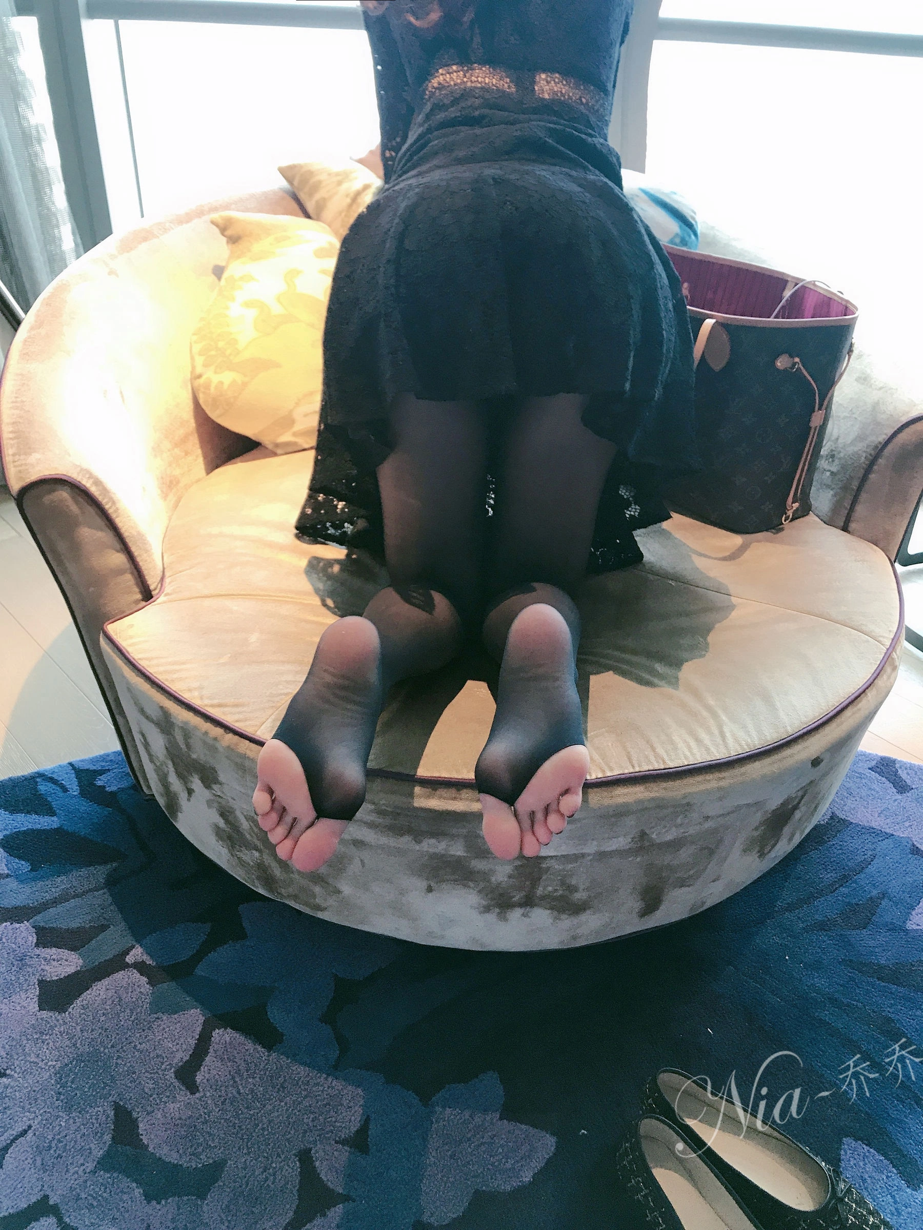 安乔乔儿(Nia乔乔) No.023 出差刚到酒店呀插图