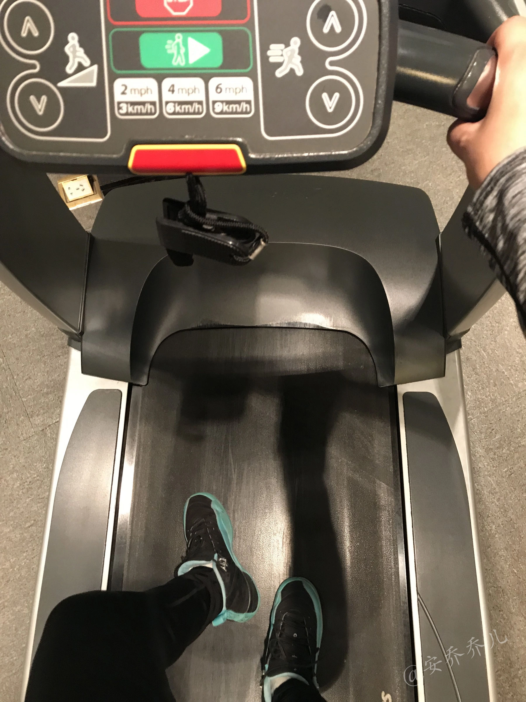 安乔乔儿(Nia乔乔) No.019 健身房白袜插图77