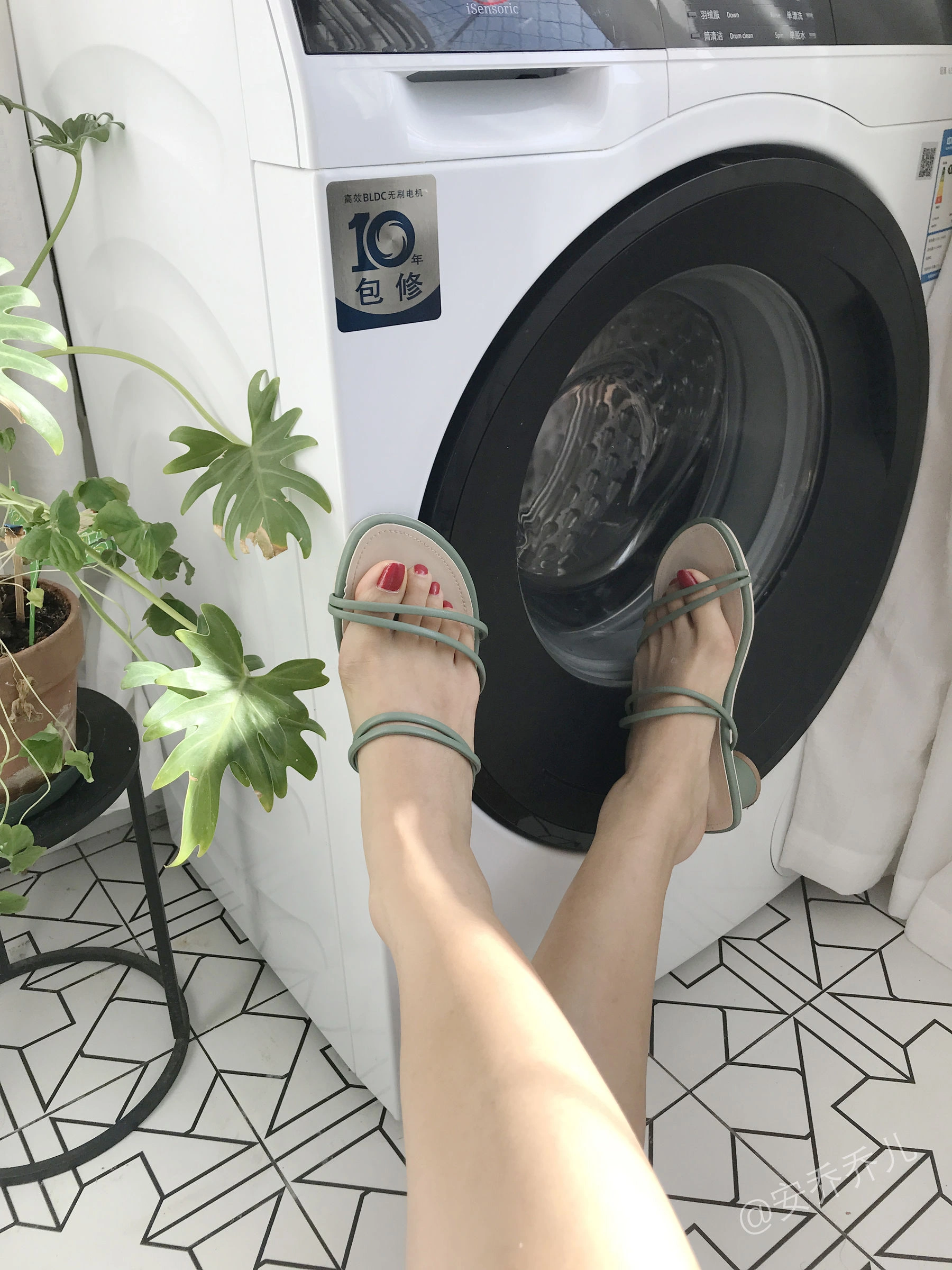 安乔乔儿(Nia乔乔) No.016 阳台洗衣房插图30