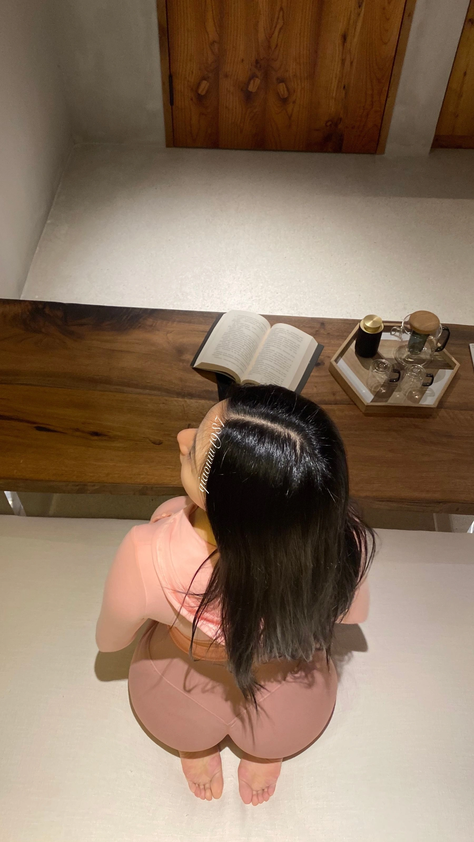 俏妞qiaoniuTT – 丝袜长腿翘臀 视图合集插图145