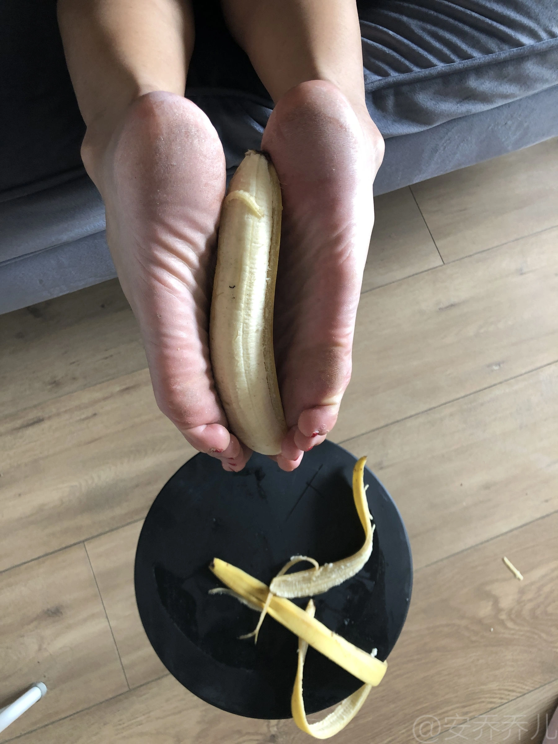 安乔乔儿(Nia乔乔) No.009 踩香蕉插图99