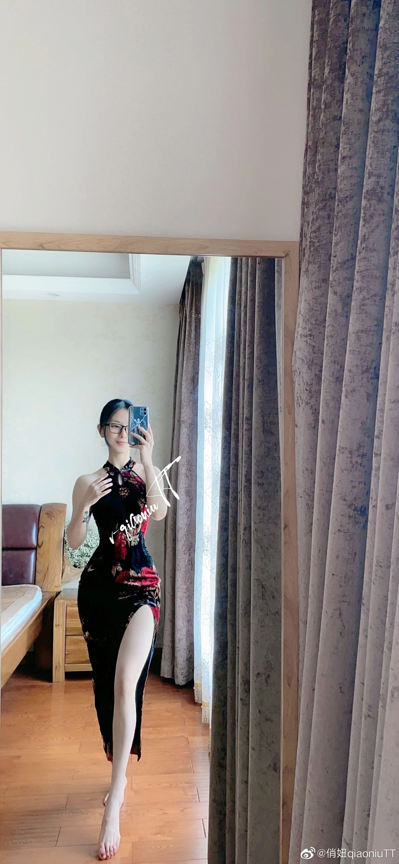 俏妞qiaoniuTT – 丝袜长腿翘臀 视图合集插图100