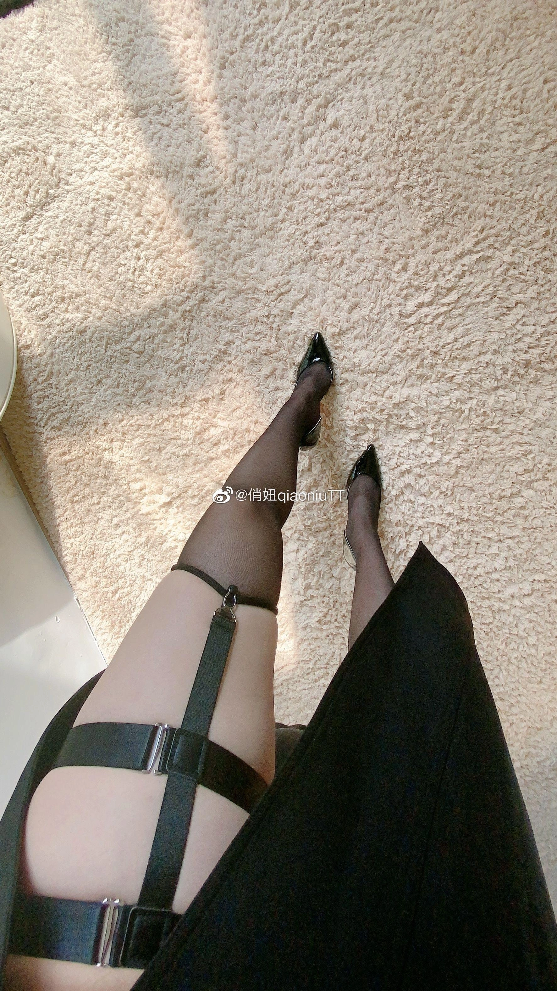 俏妞qiaoniuTT – 丝袜长腿翘臀 视图合集插图144