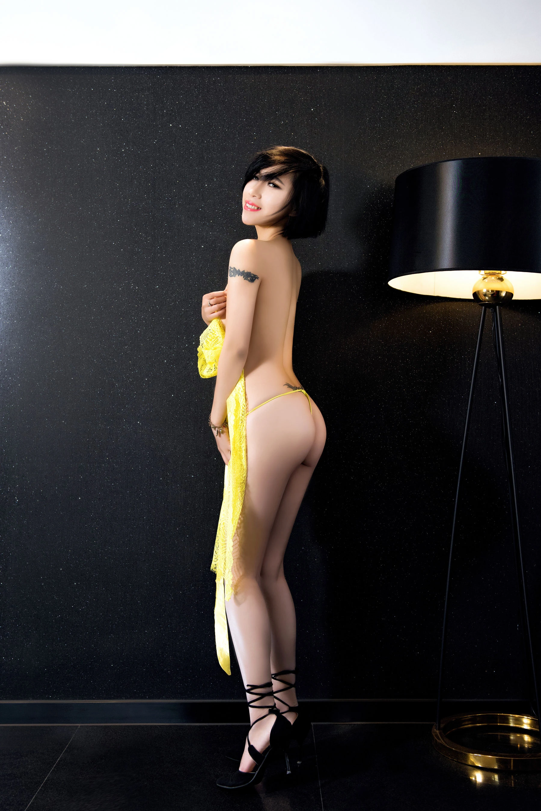 田依依《丰韵佳人午夜迷情诱惑》 SLADY 猎女神 NO.004插图4