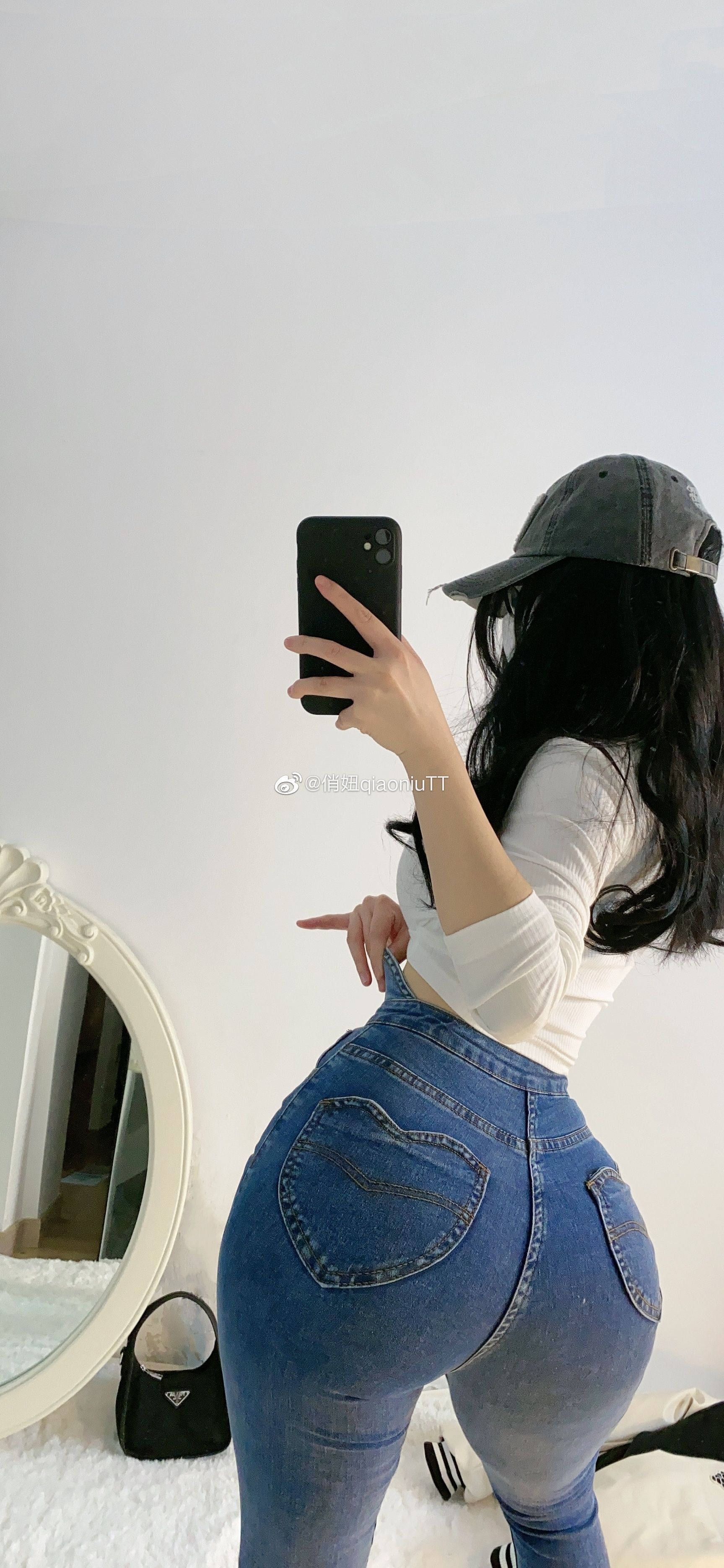 俏妞qiaoniuTT – 丝袜长腿翘臀 视图合集插图154