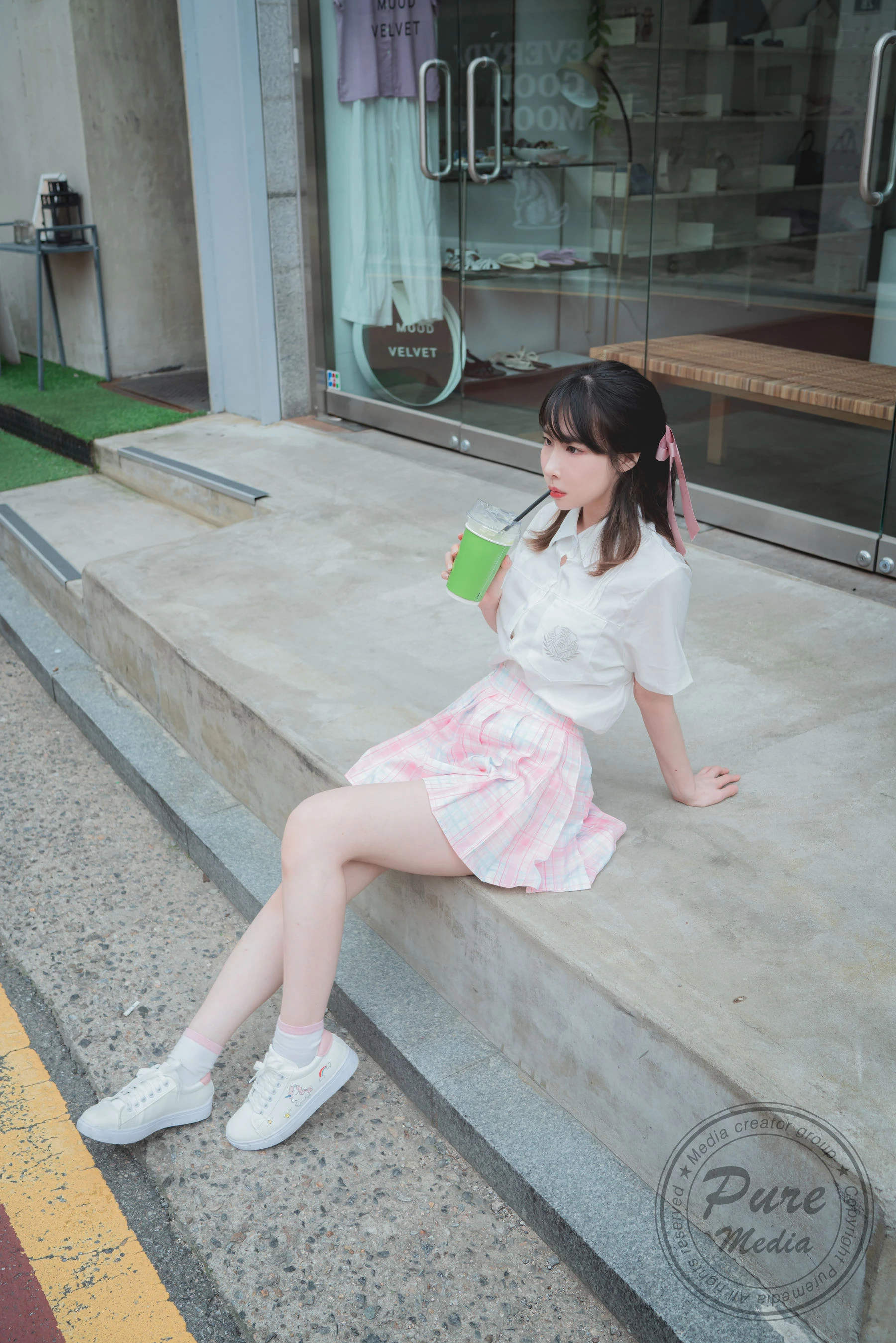 [PURE MEDIA] Vol.187 – Uhye插图1