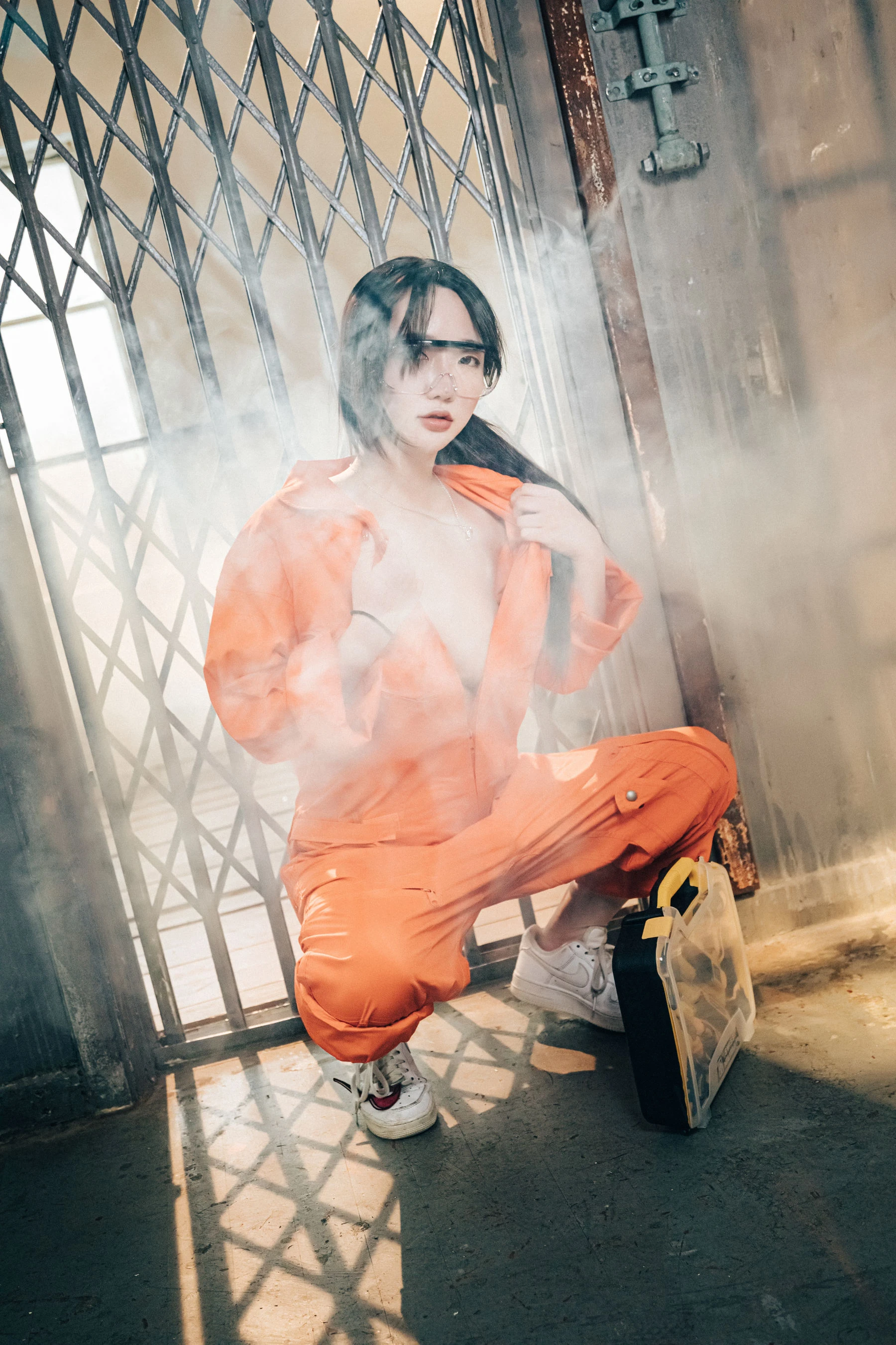 [LOOZY] Yeeun – Where Are My Tools插图1