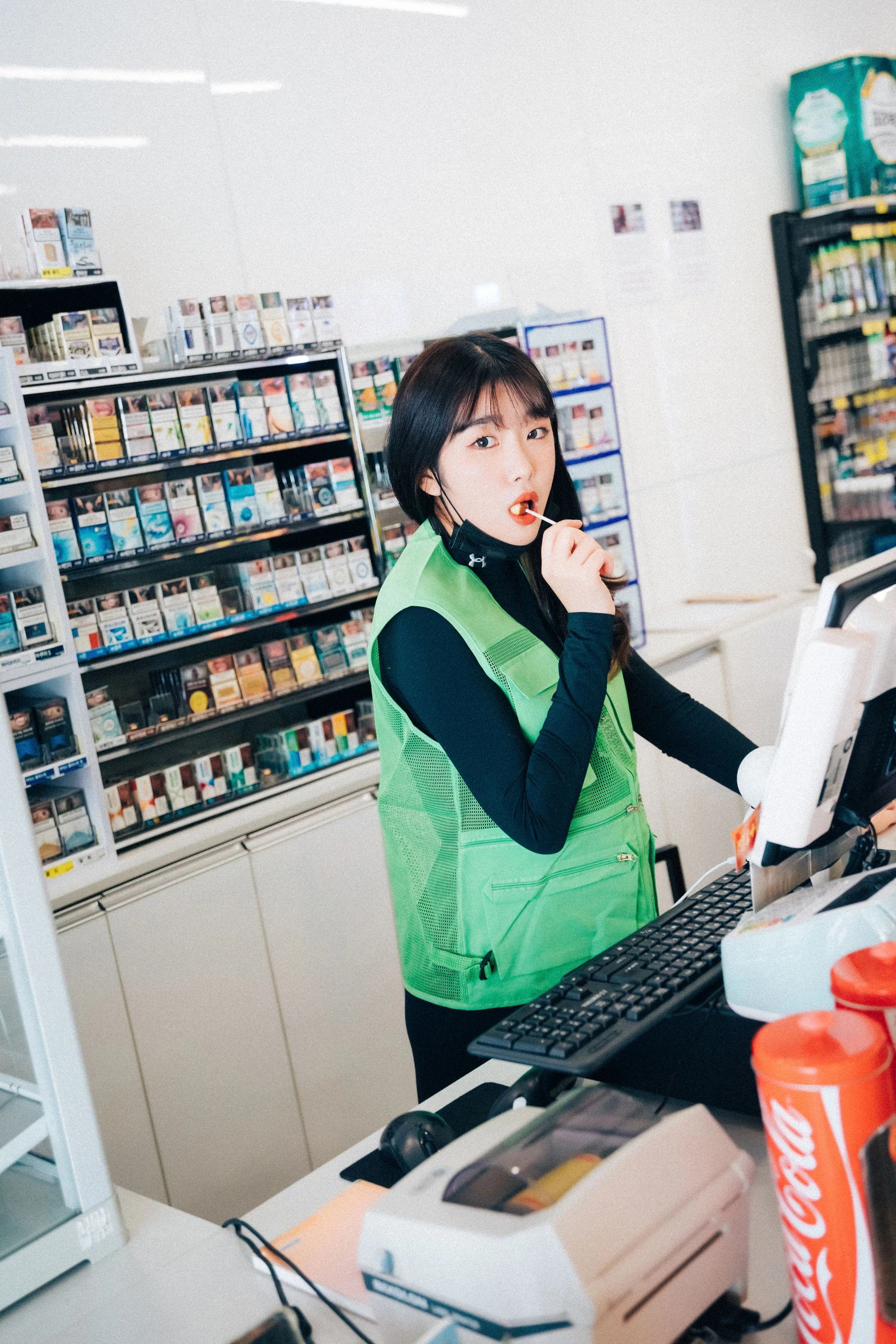 [LOOZY] Sonson – First Nipple Alba插图1