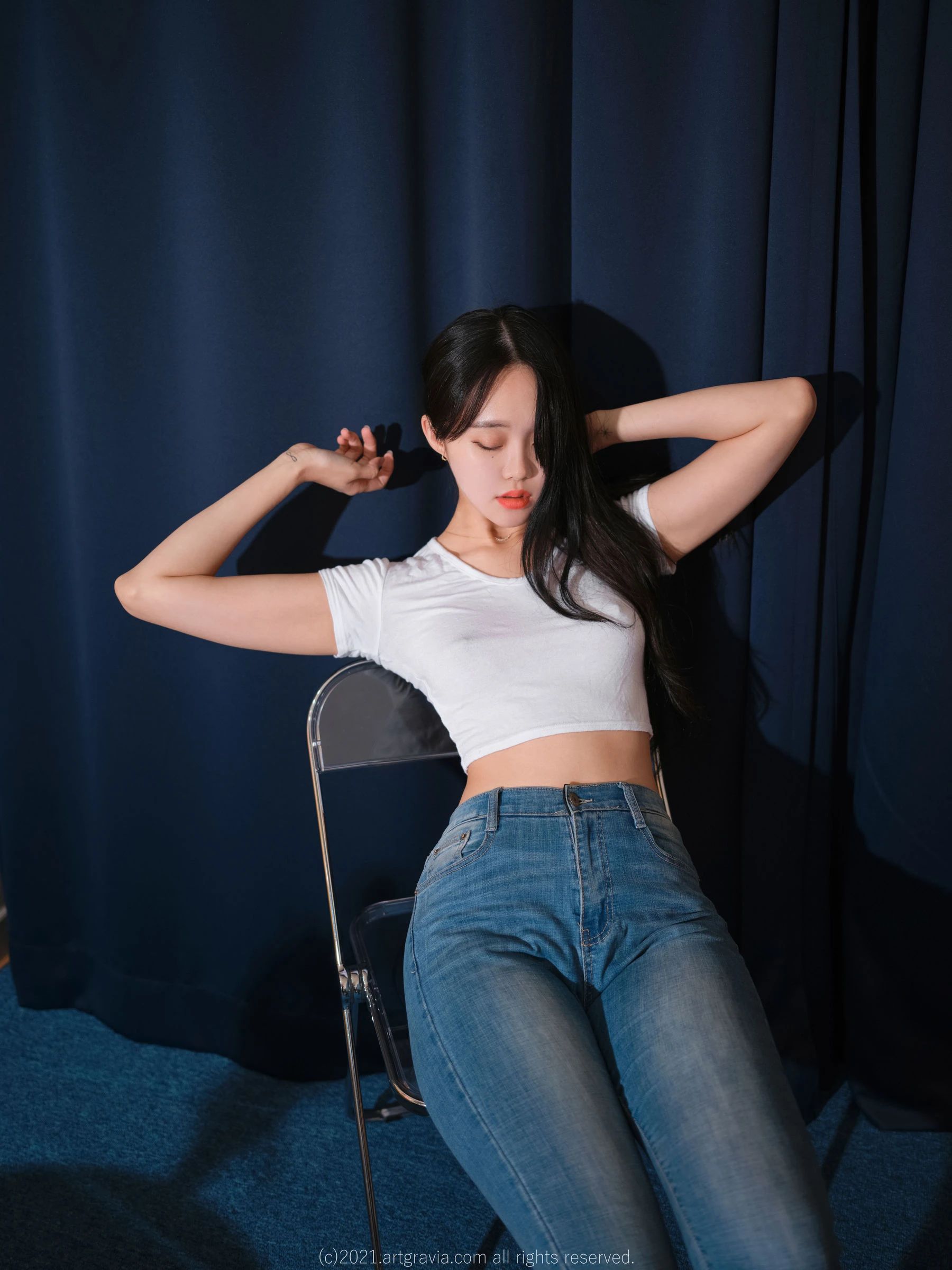 [ARTGRAVIA] VOL.244 Inah – 紧身牛仔裤的诱惑插图1