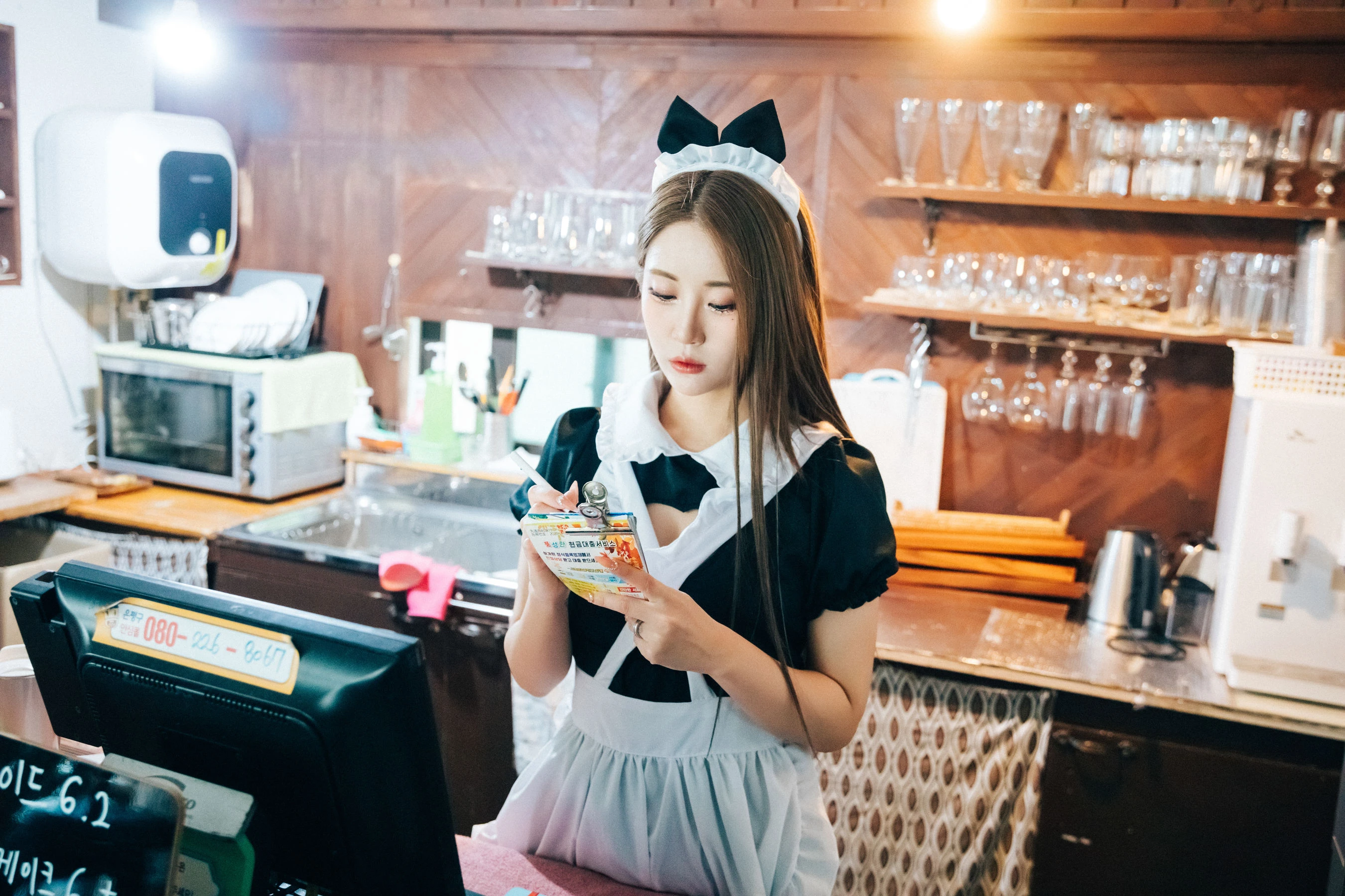 [LOOZY] Bomi – Maid cafe插图3
