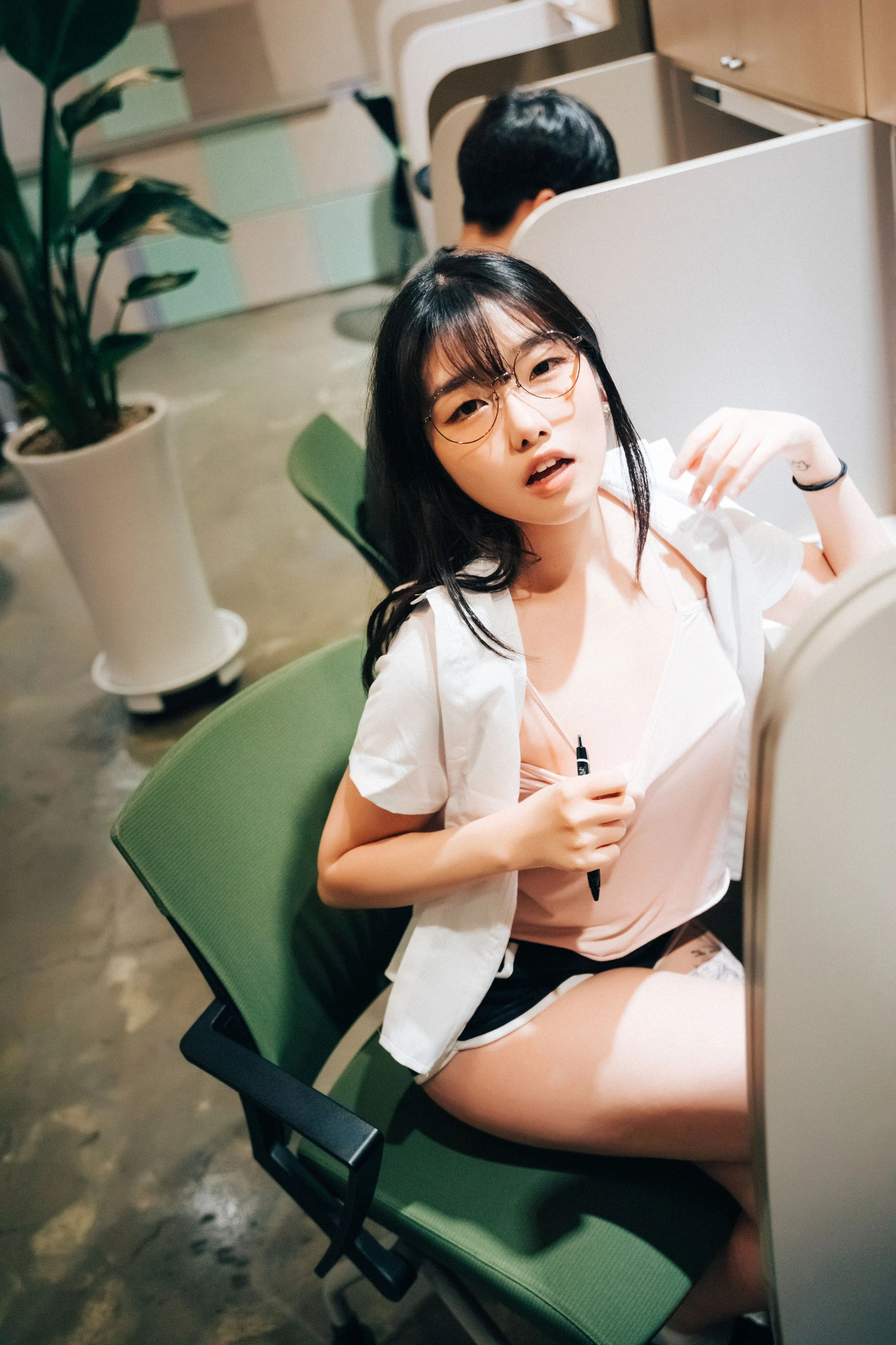 [LOOZY] Sonson – Reading room插图7